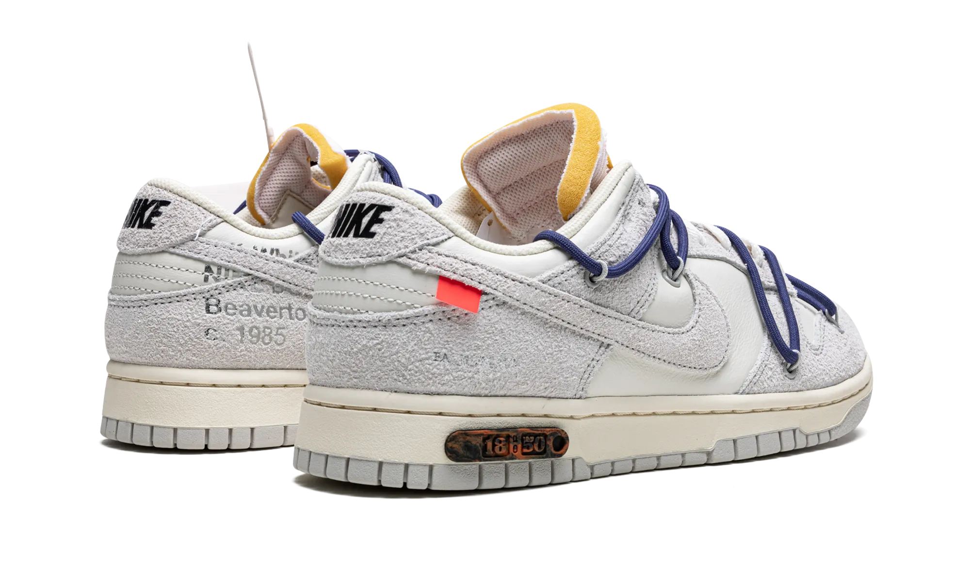 Dunk Low "Off-White - Lot 18" High Top Fashion Accent