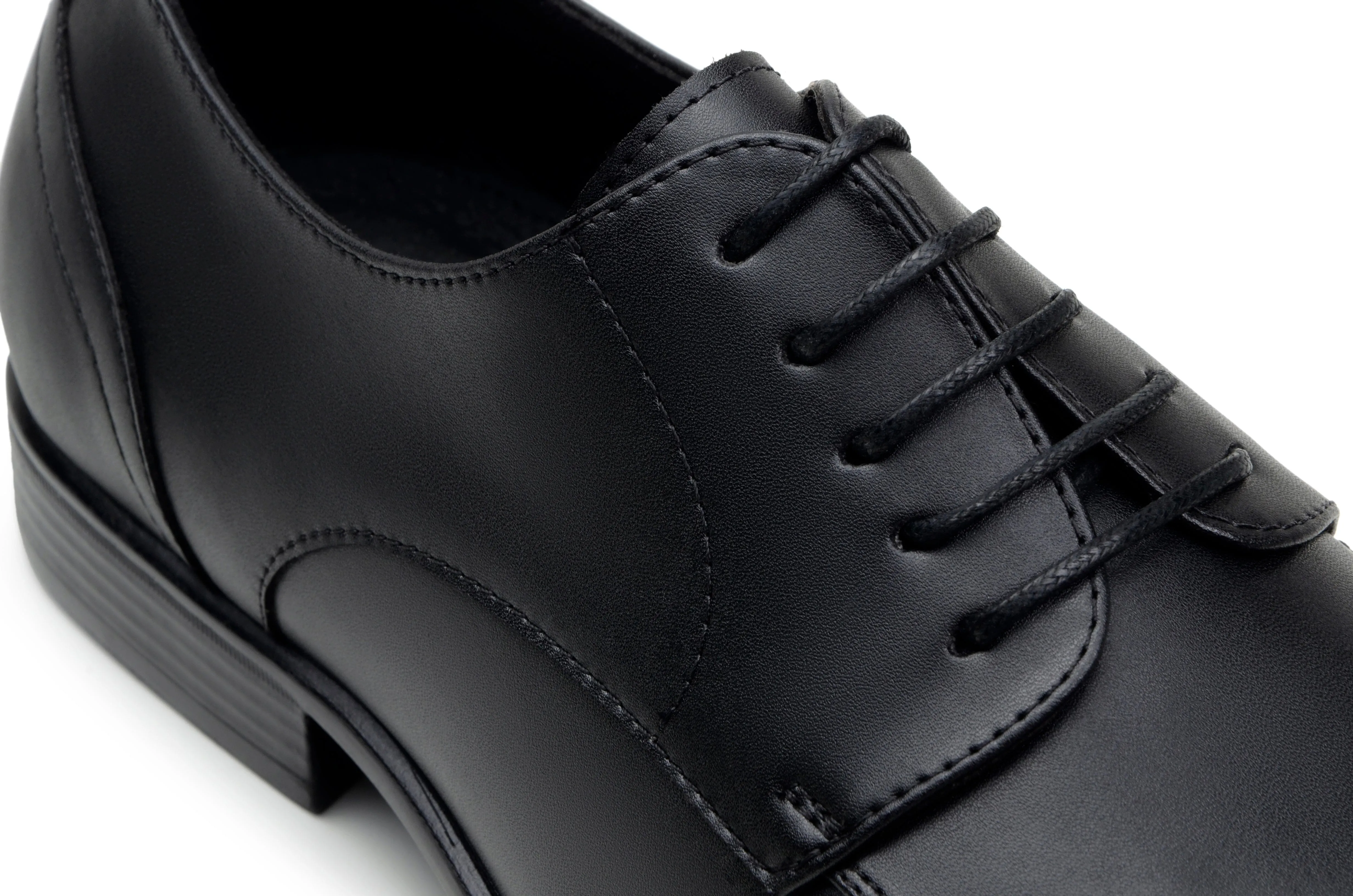 'Adrian' men's classic oxford in vegan leather by Zette Shoes - black Any Path Cool Pop