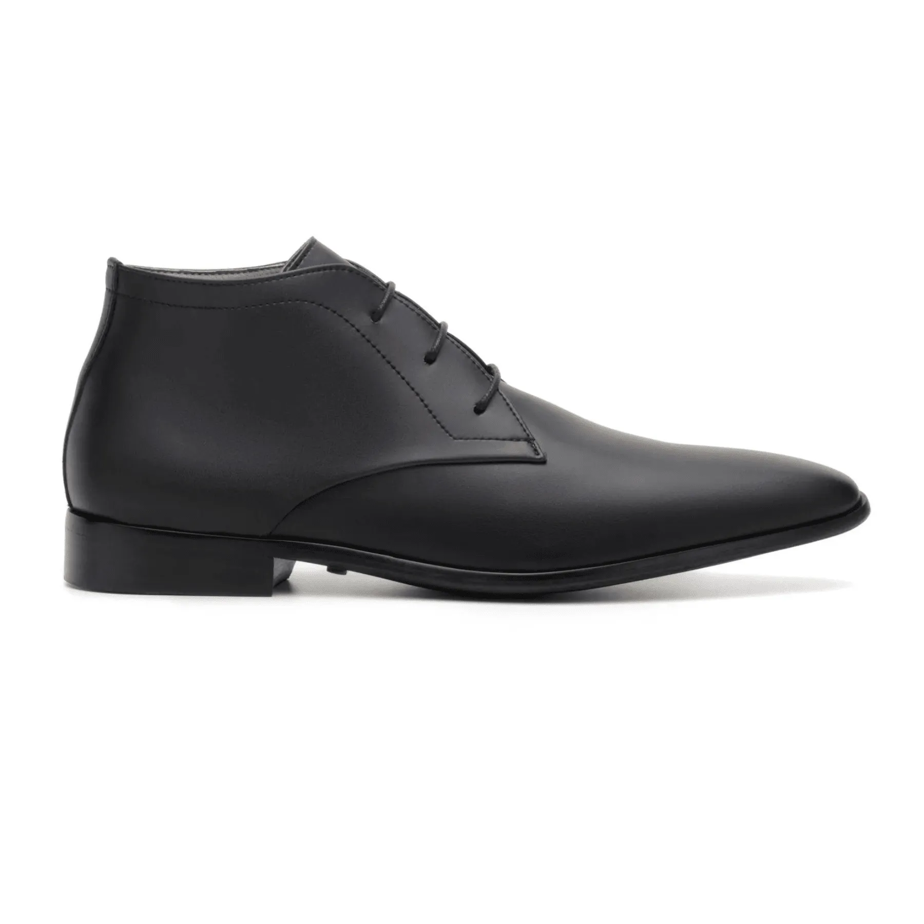 sports Gloss Finish 'Benjie' men's wide-fit EEE vegan chukka by Zette Shoes - Black