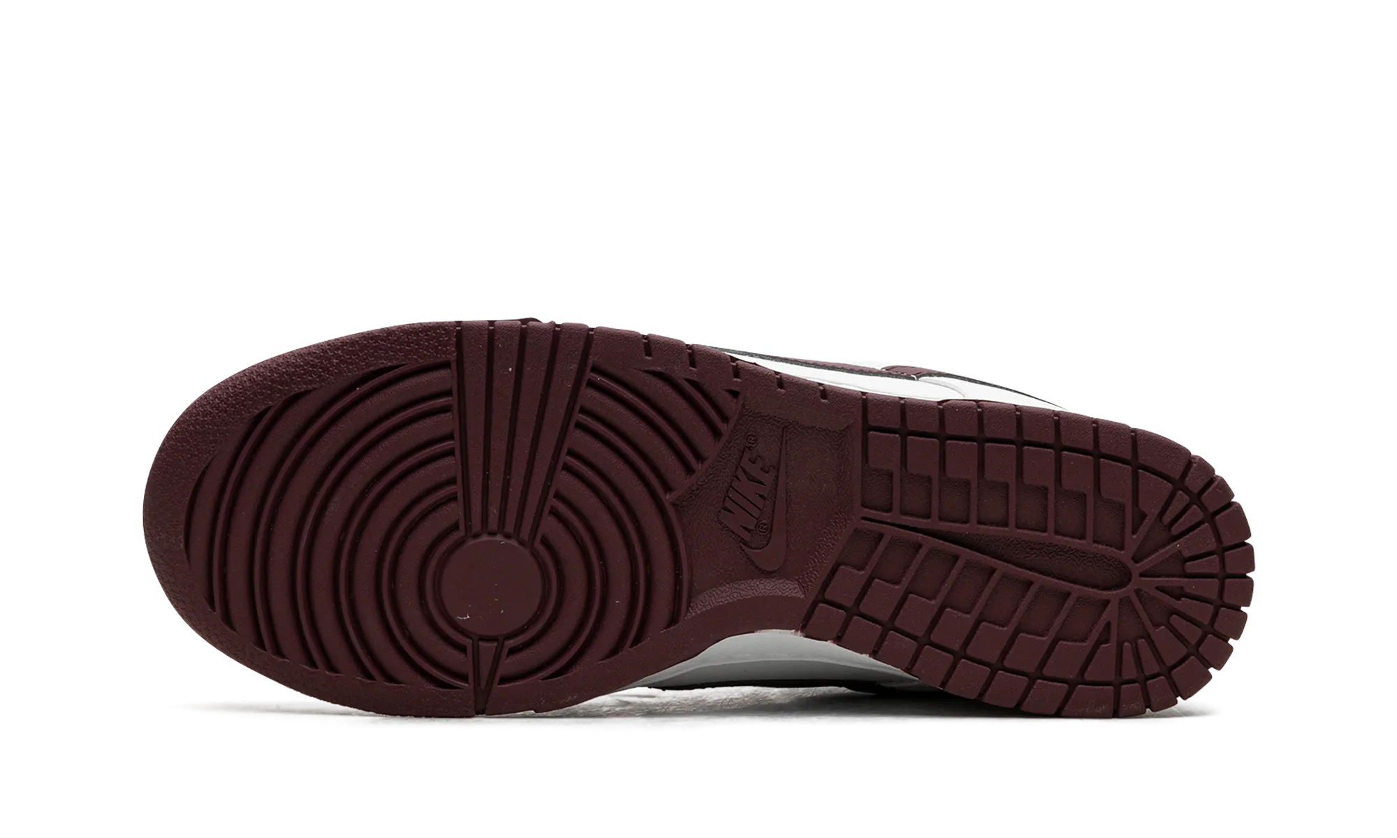 Urban Look Dunk Low Retro "White Night Maroon"