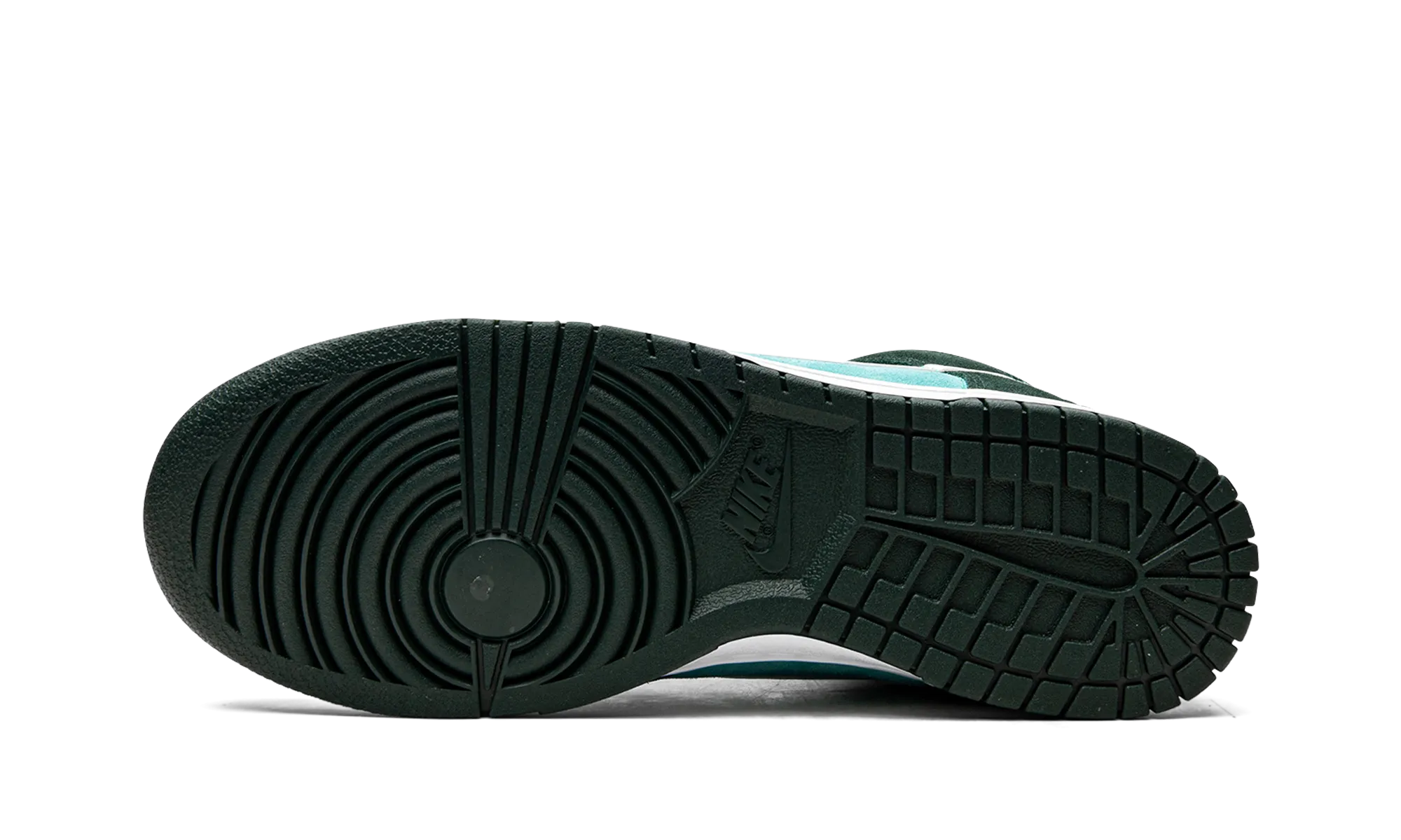 Daily Errand Daily Wear Dunk Hi Retro SE "Athletic Club - Pro Green"