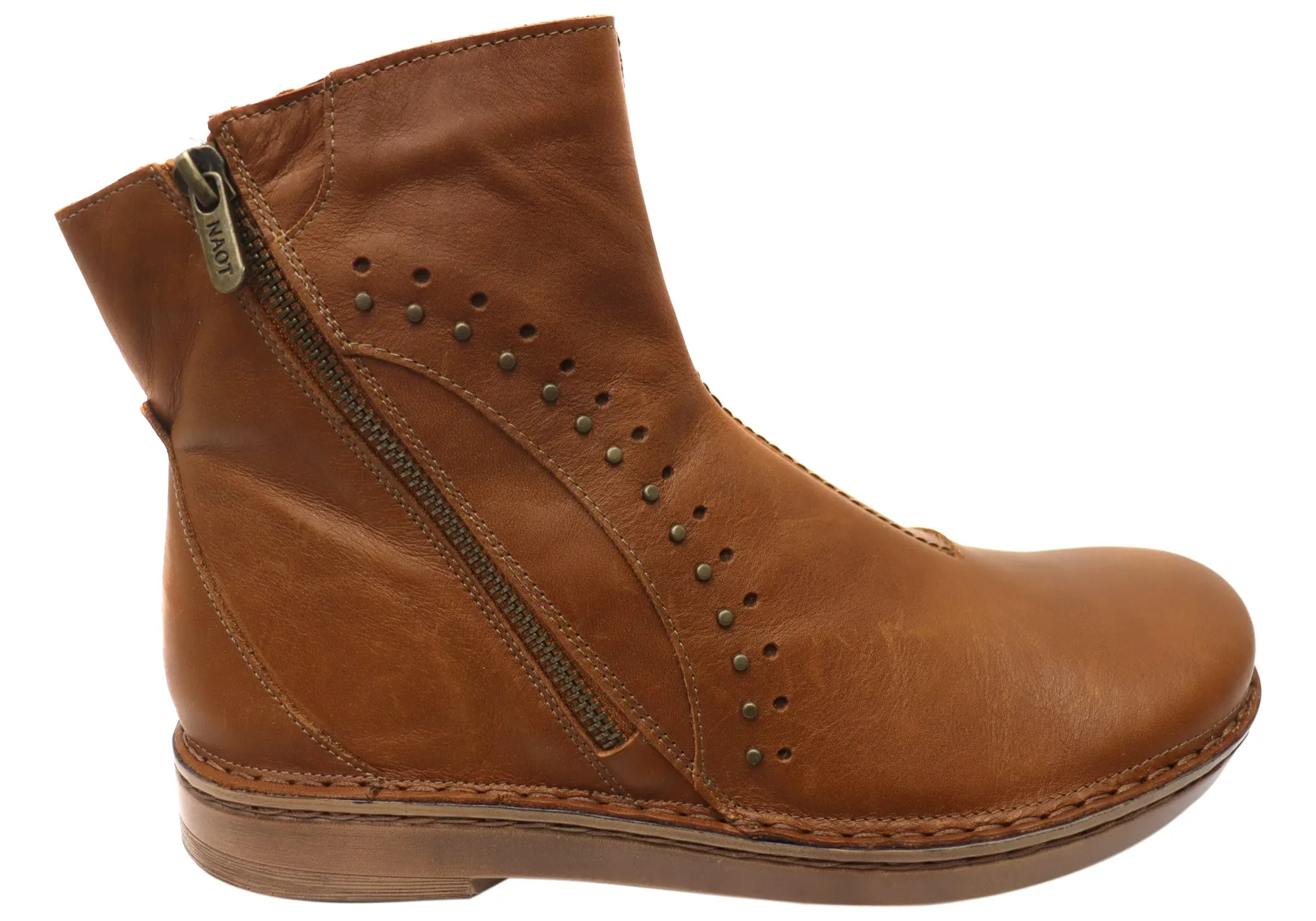 Social Butterfly Naot Cetona Womens Wide Leather Comfortable Supportive Ankle Boots