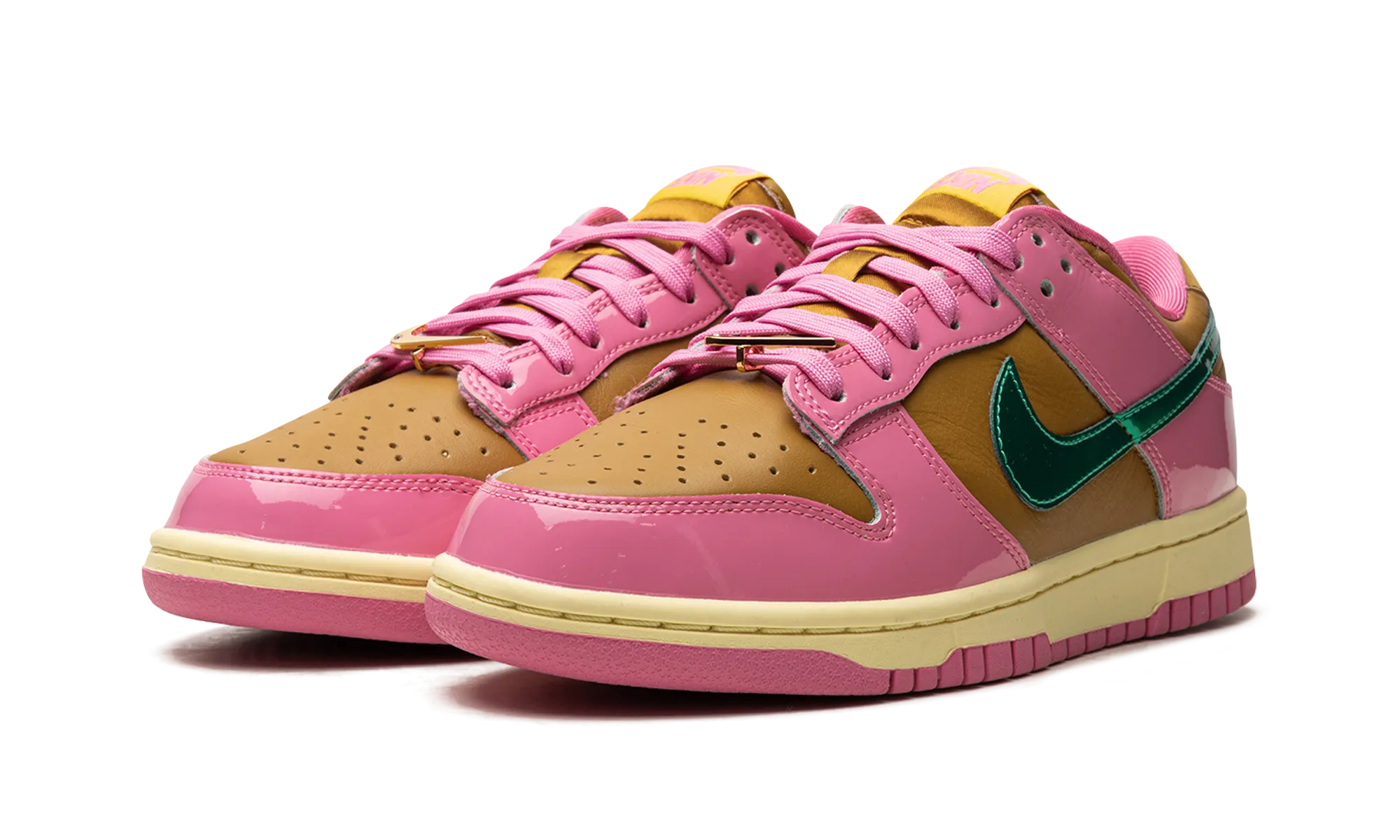 DUNK LOW WMNS "Parris Goebel" Wear Anytime