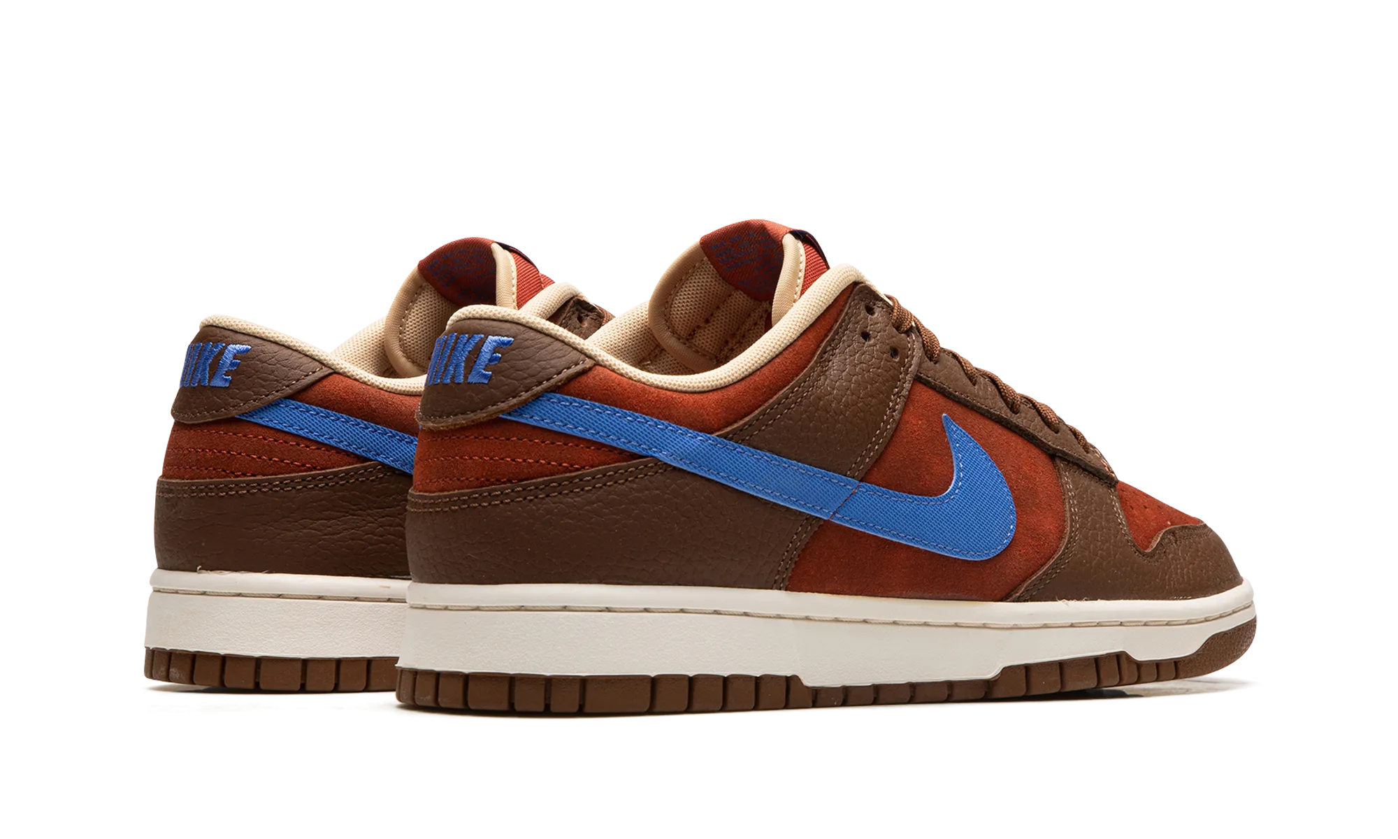 Dunk Low Retro PRM "Mars Stone" Slow Hike Gentle Grip