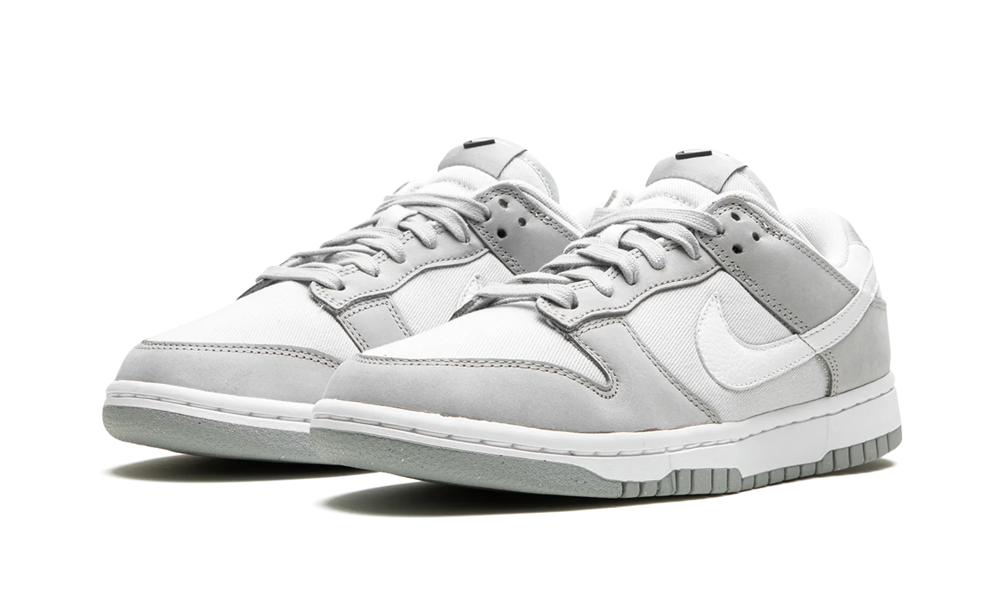 Stroll Shoes Ready Step DUNK LOW LX NBHD WMNS "Light Smoke Grey"