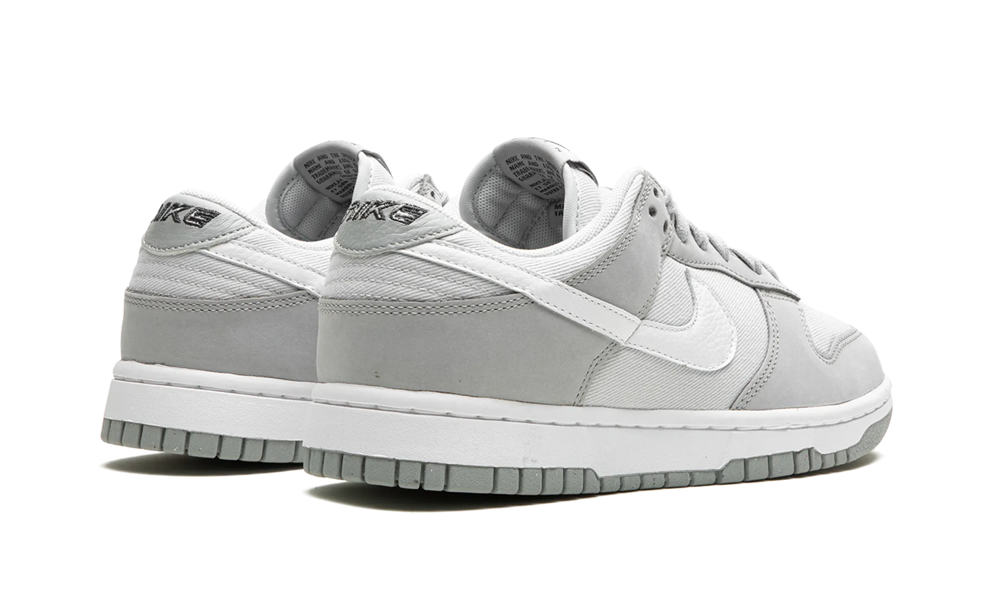 DUNK LOW LX NBHD WMNS "Light Smoke Grey" Race Walk