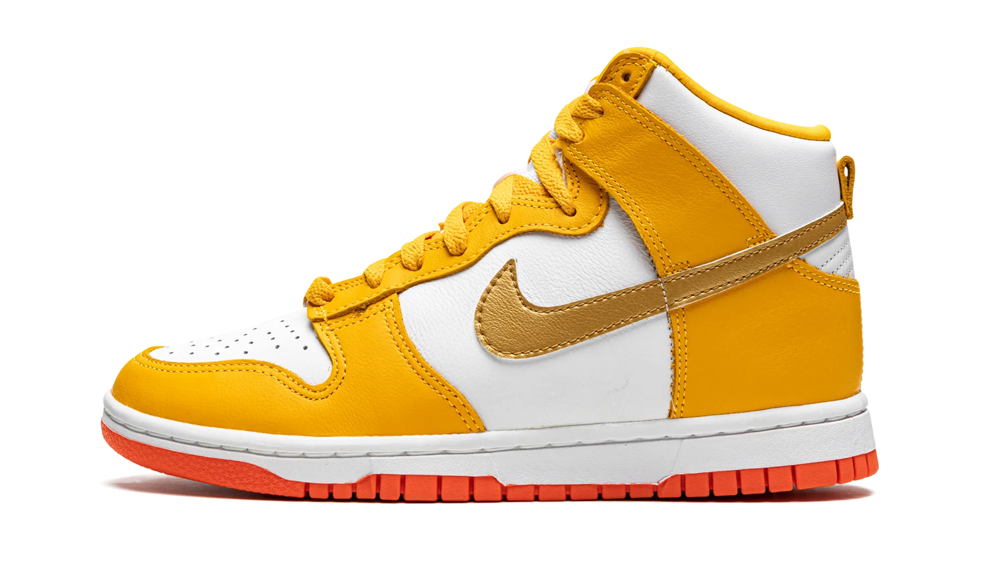 DUNK HIGH MNS WMNS "University Gold" Cliff Hike Walk-Ready Shoes