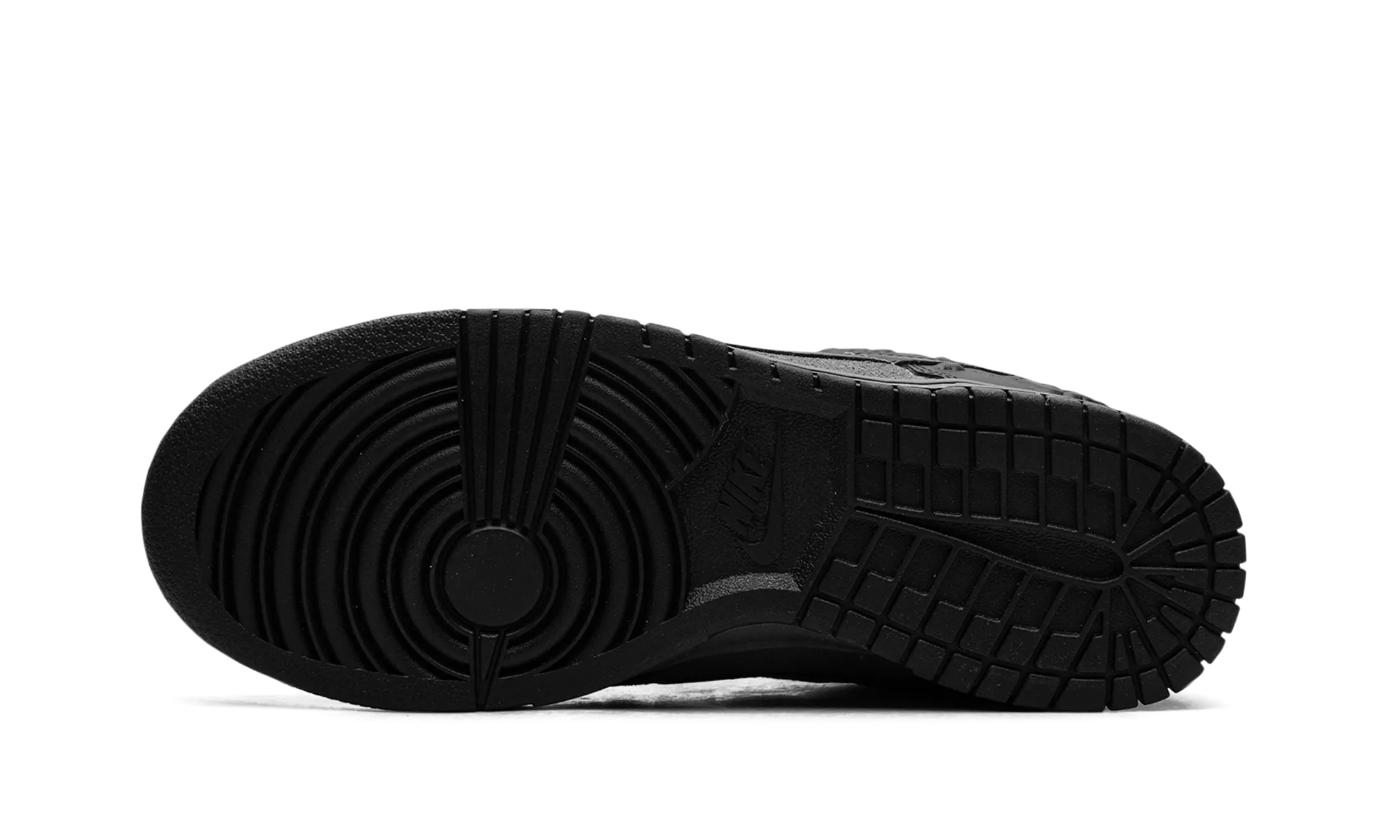 Cloud Soft Dunk Low WMNS "Black Roses"
