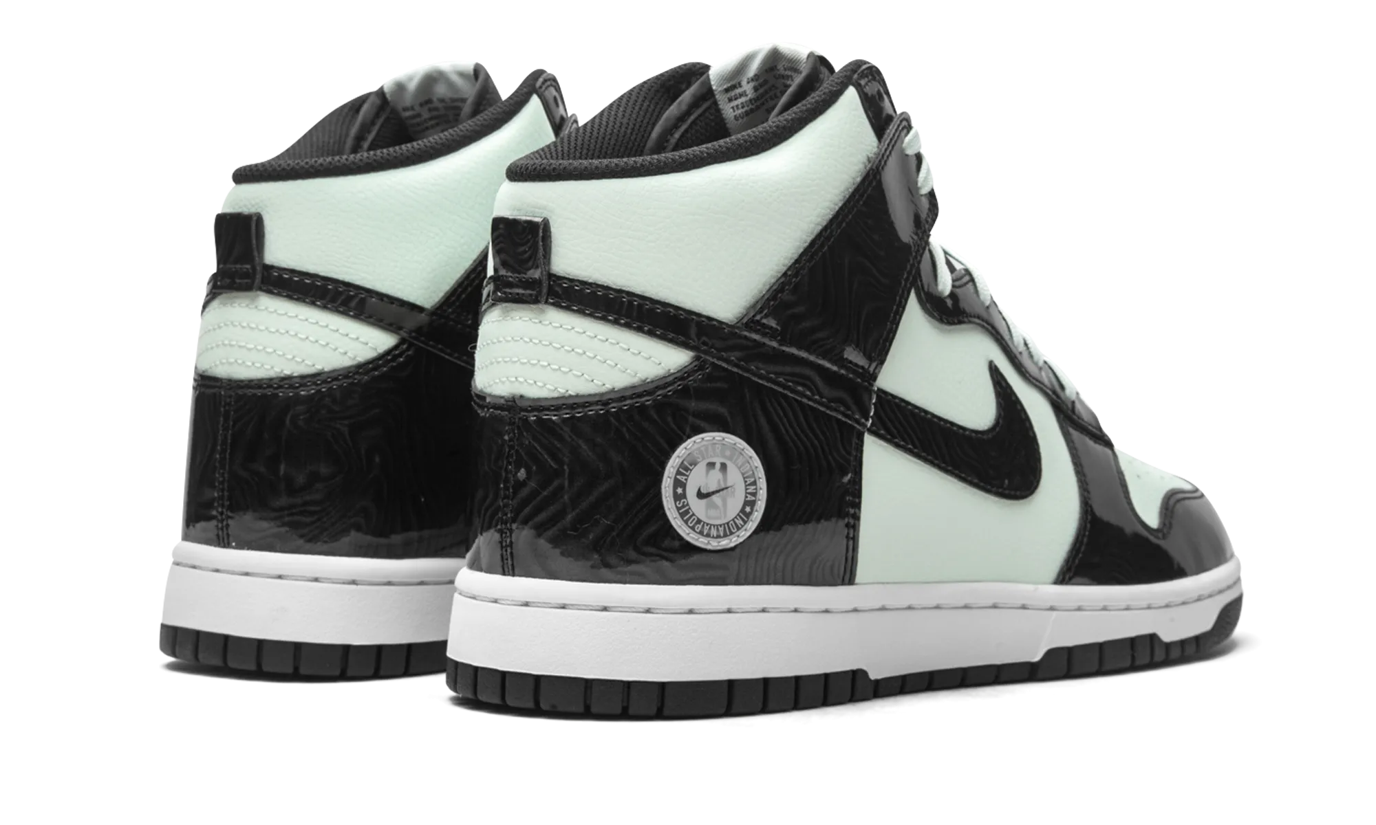 Dunk High SE "All-Star 2021" Explore Move