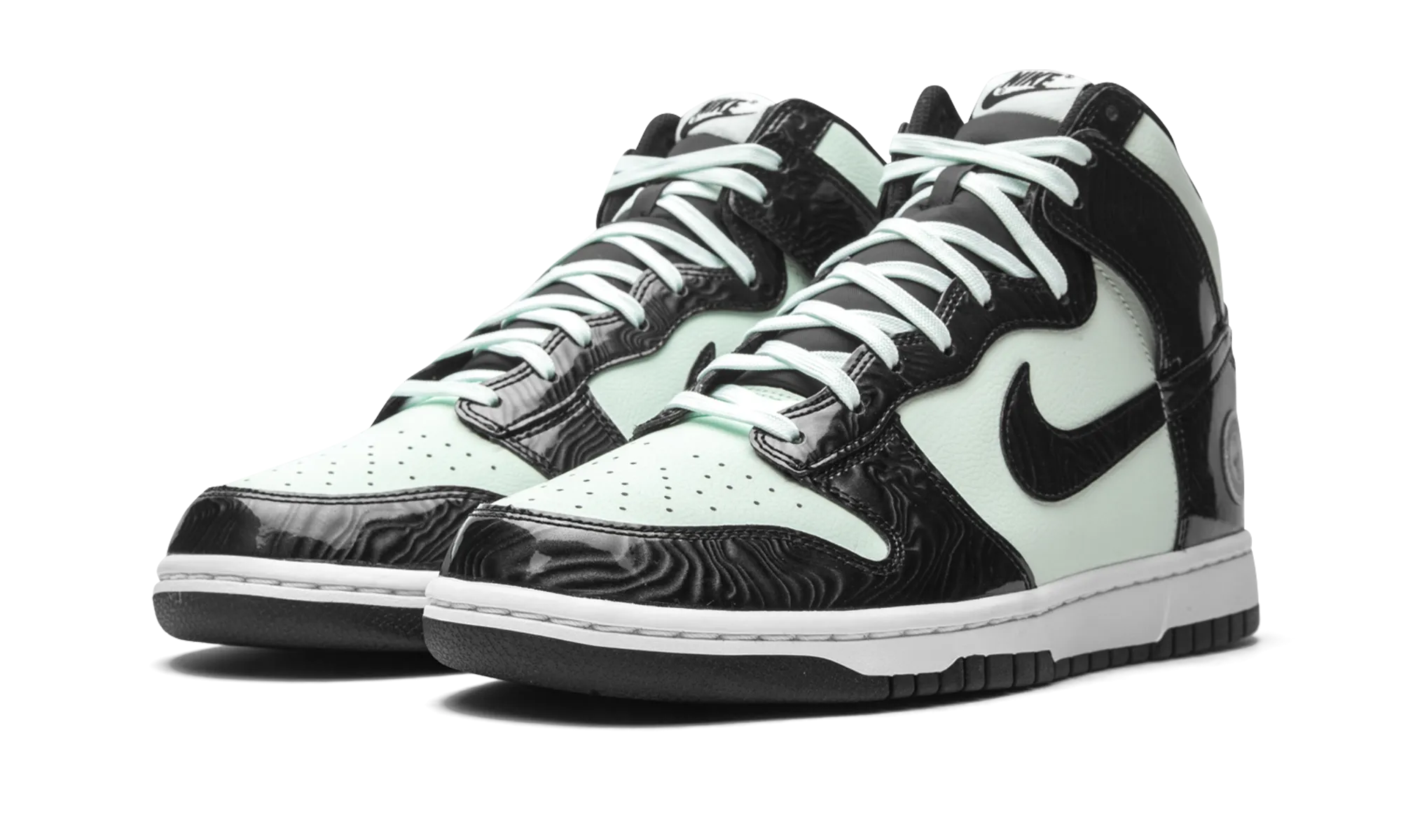 Stretchable Upper Move Easy Dunk High SE "All-Star 2021"