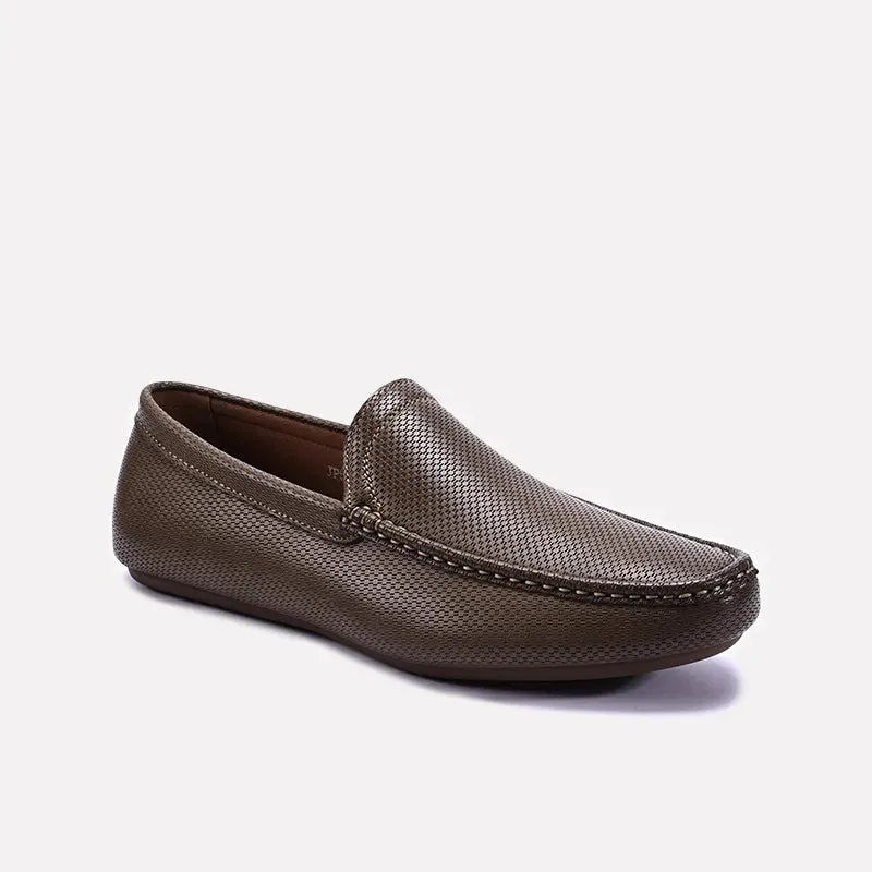 Breathable Inside Khaki Loafer Shoes 0130973