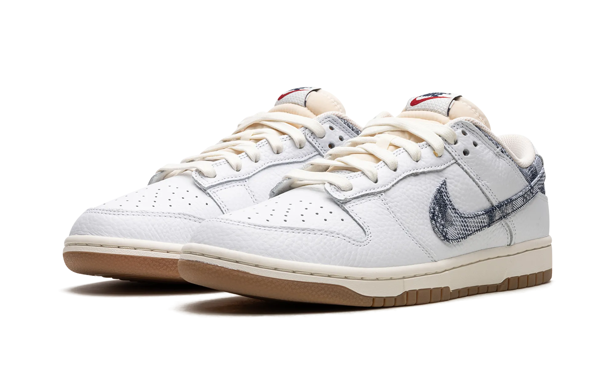 Chic Basics Dunk Low "Washed Denim"