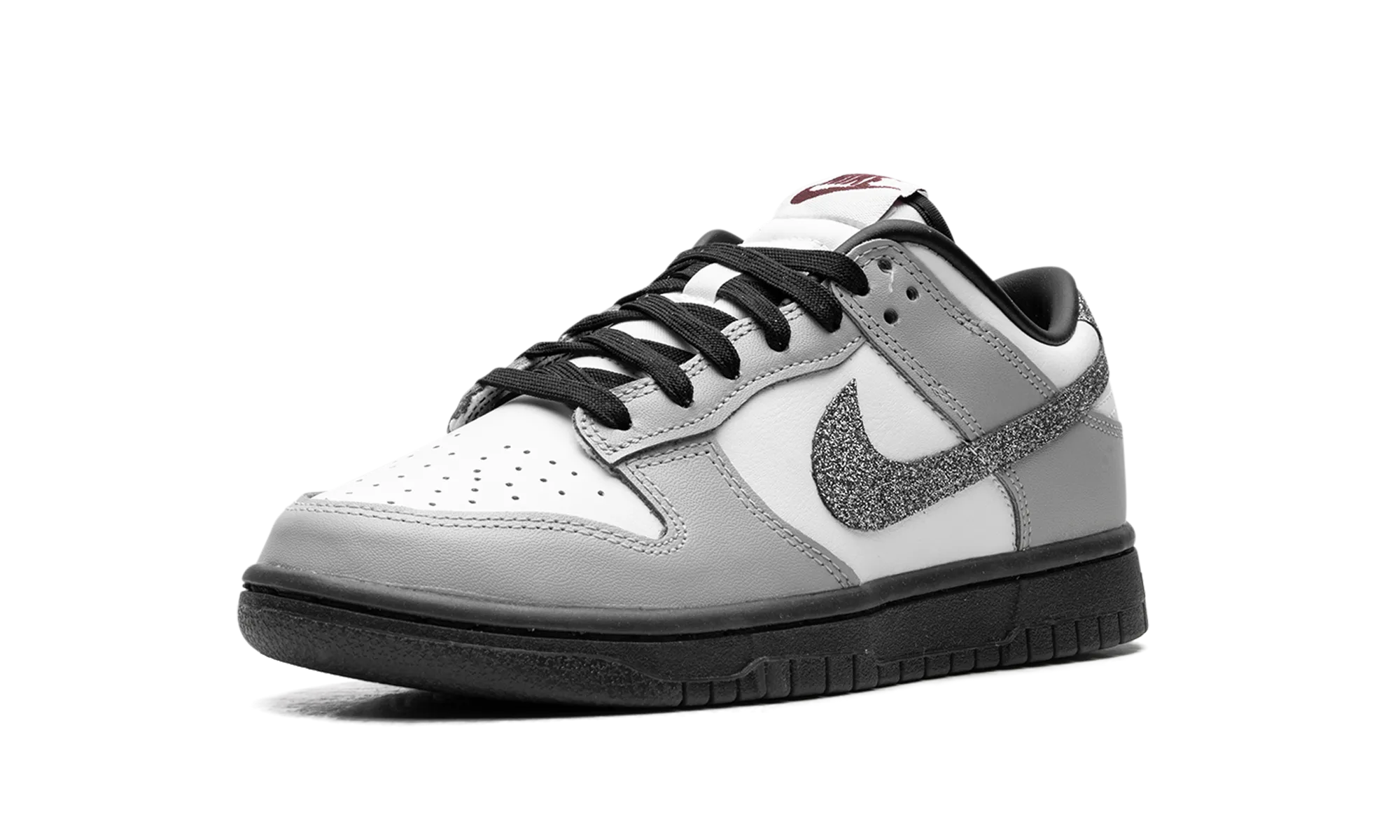 Stay Light Dunk Low LX WMNS "Glitter Swoosh White Light Smoke Grey"