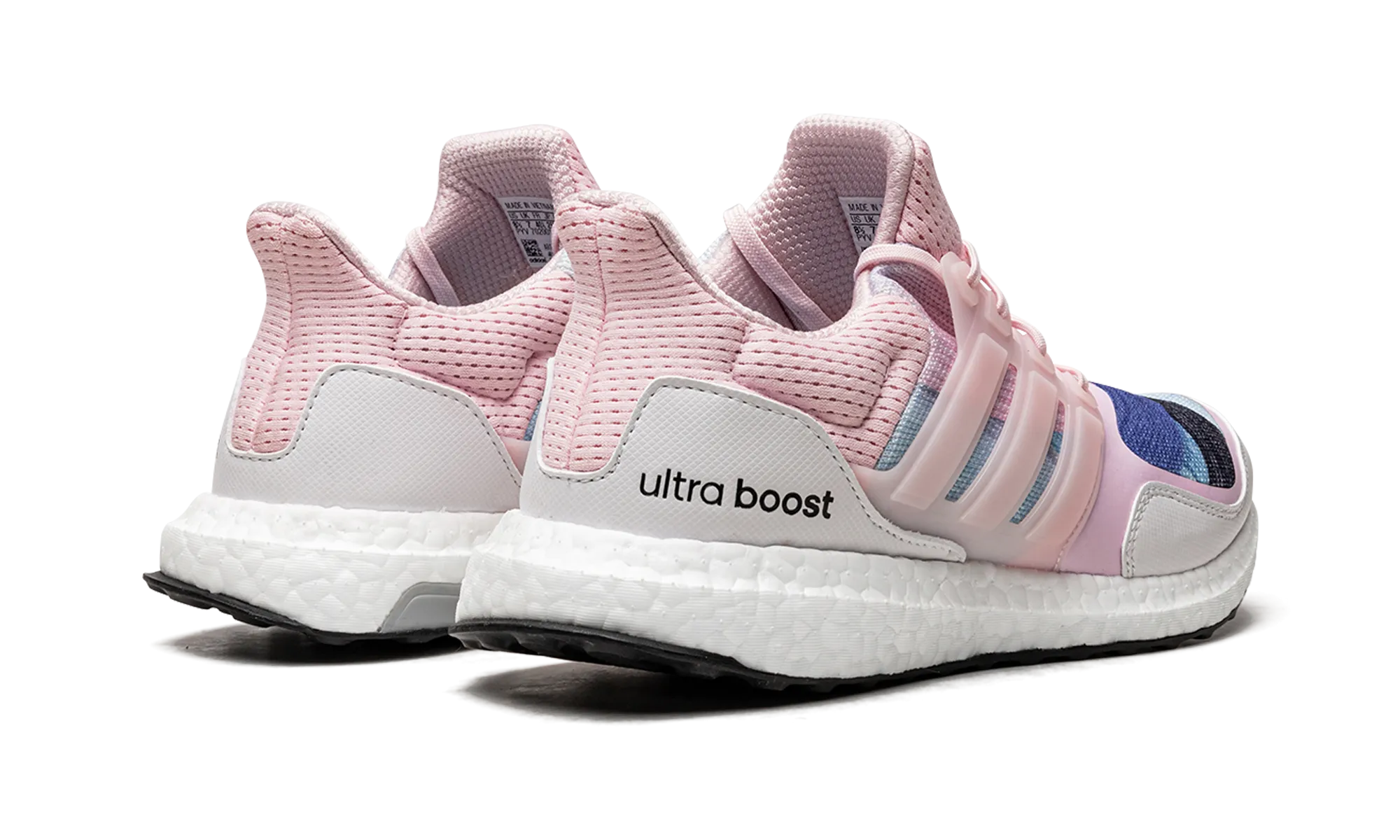 Dawn Walk ULTRABOOST S&L DNA WMNS "Women in Power"