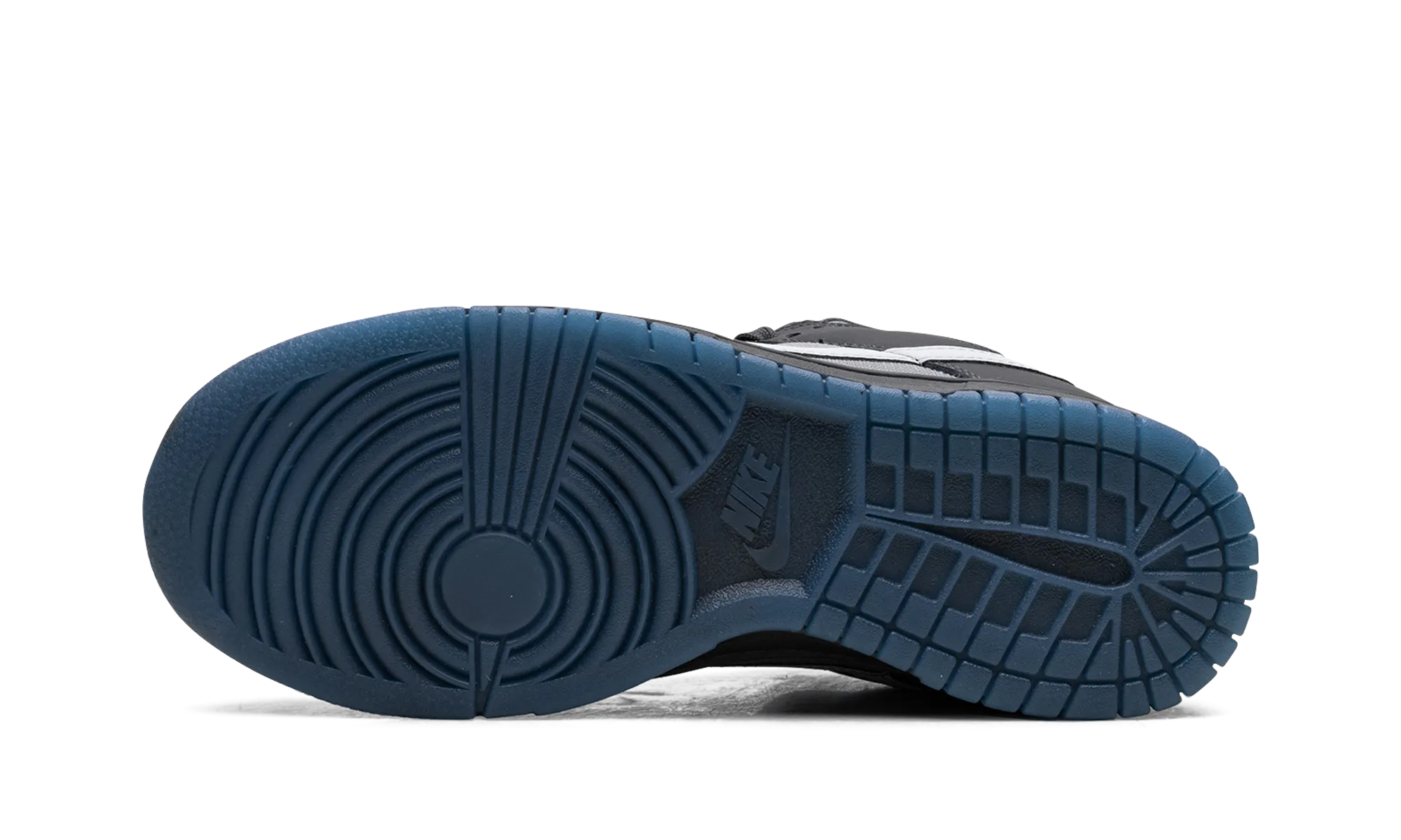 Dunk Low "Anthracite" School Hike