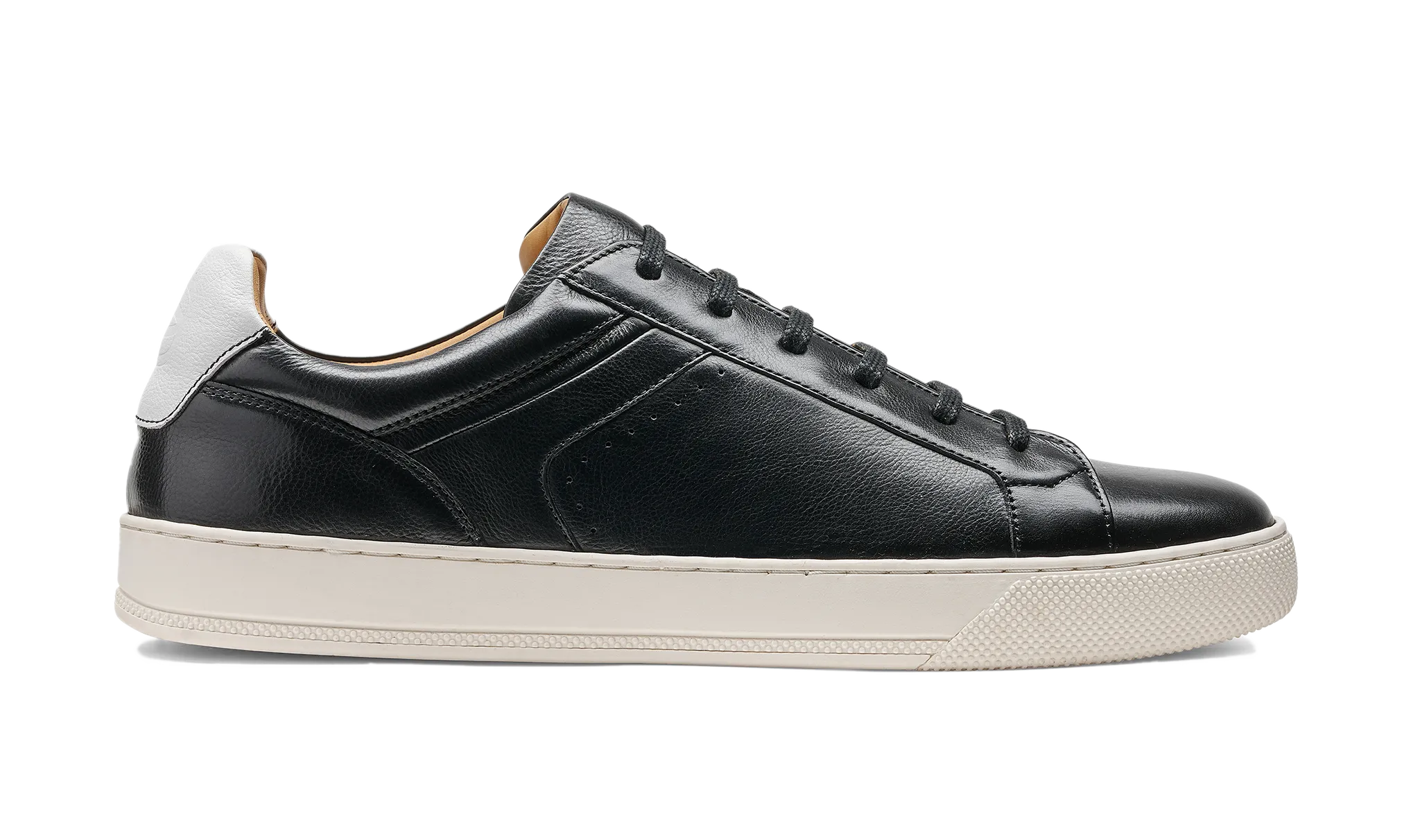 Neutral Stance Balanced All-weather sole Skylar - Black White