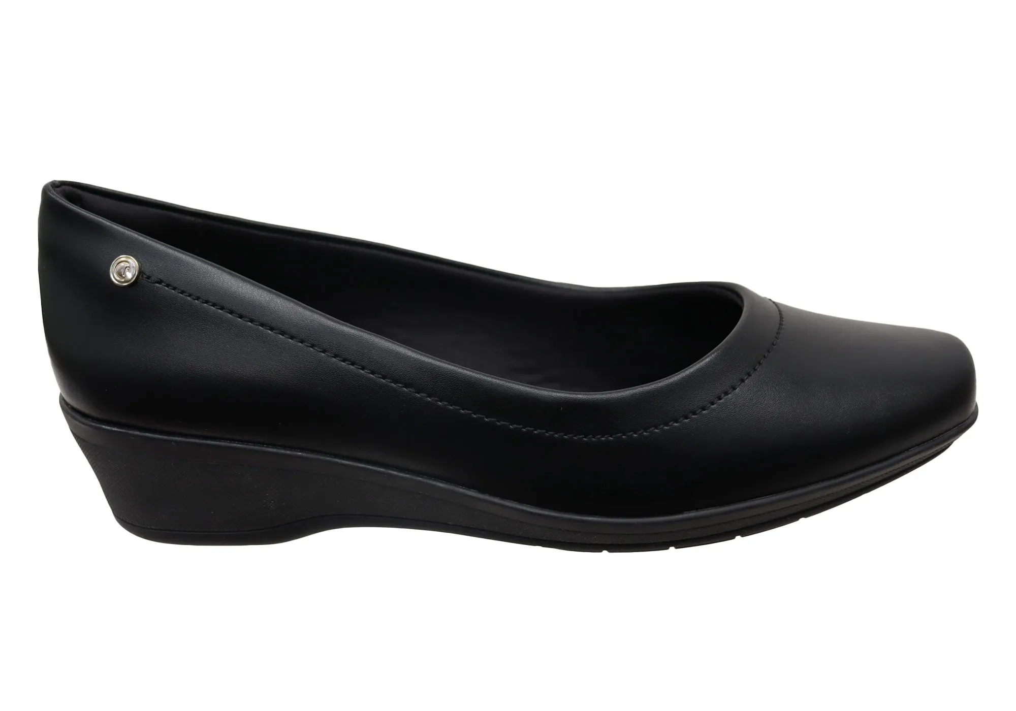 ComfortFlex Ava Womens Comfortable Shoes Made In Brazil Ventilated Design Waterproof Travel Light