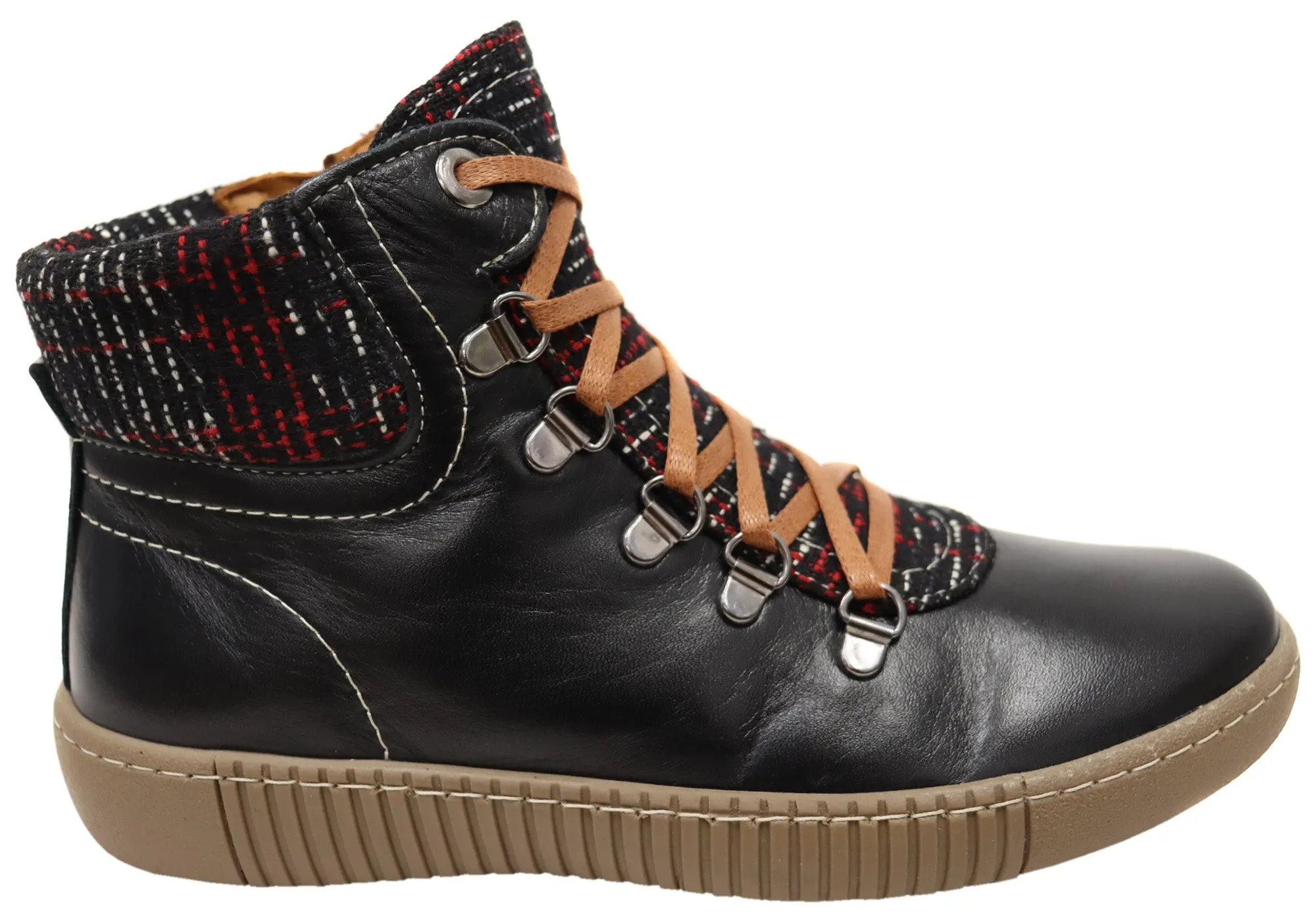 Cabello Comfort Willow Womens European Comfortable Leather Boots Adventure Driven Low Rise