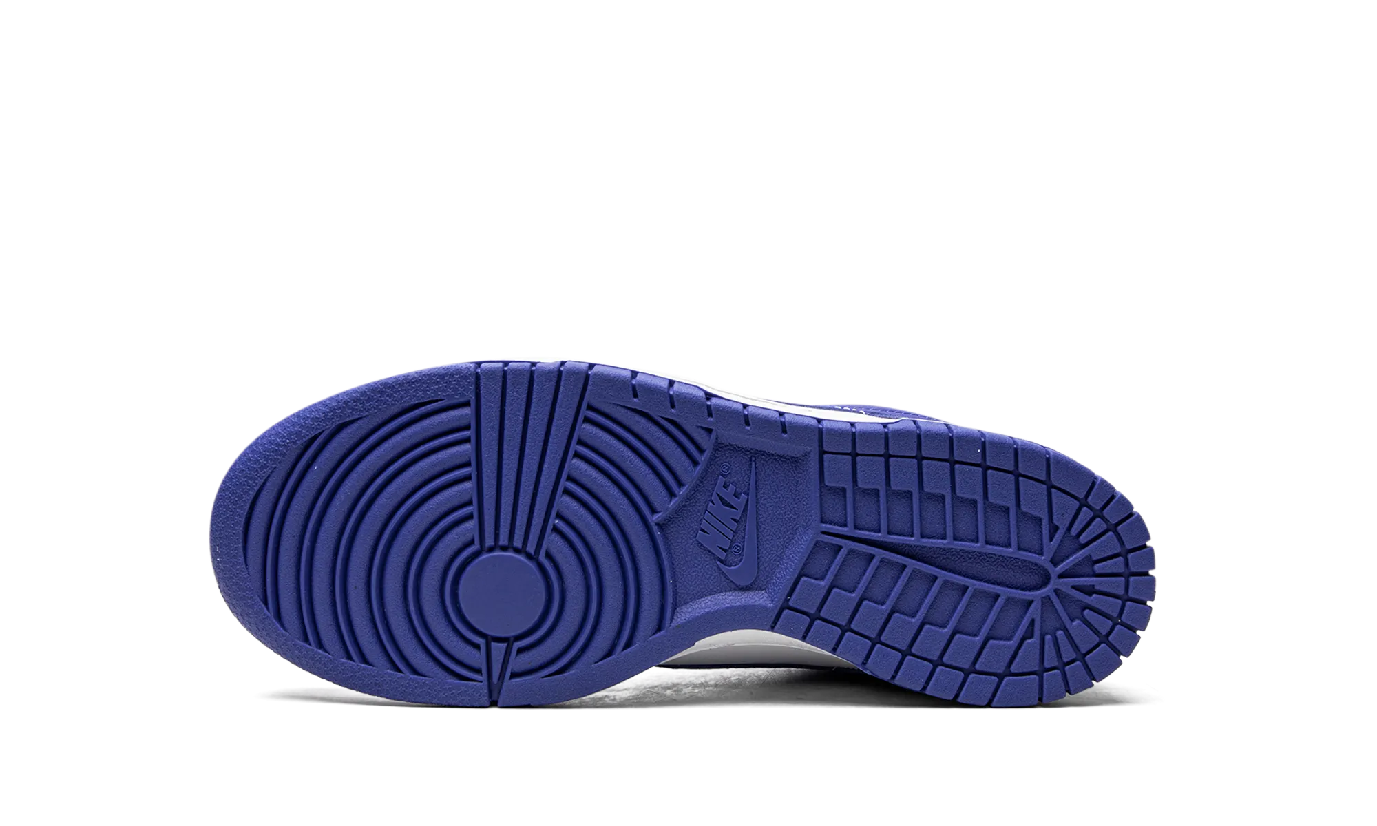Dunk Low GS "Racer Blue" Trend Spot
