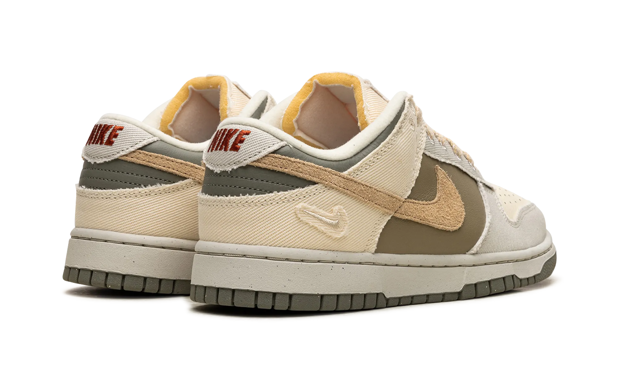 DUNK LOW WMNS "Light Bone Neutral Olive" Daily Grind