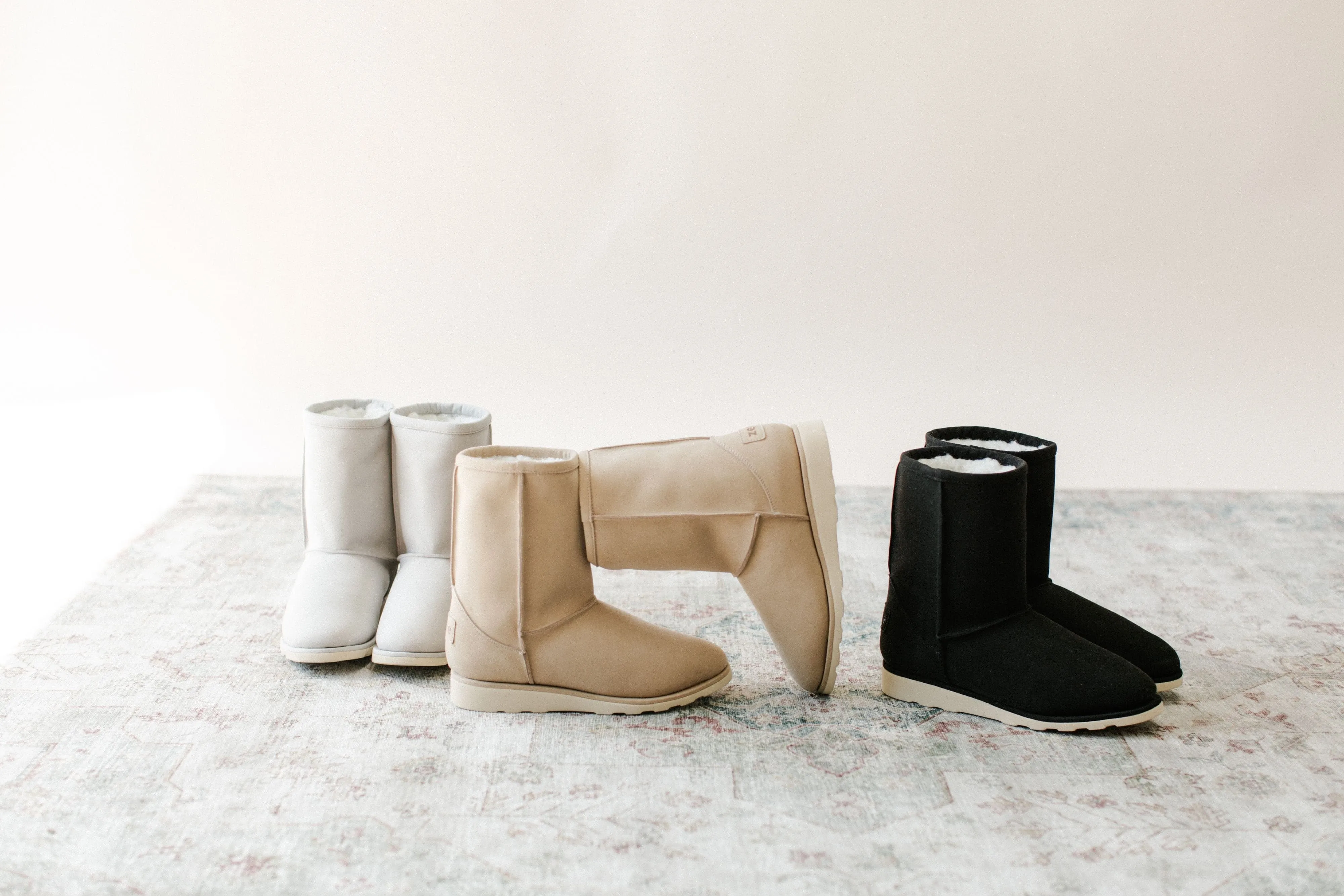 'Willow' high-quality fur-lined slipper boot - silver Groom