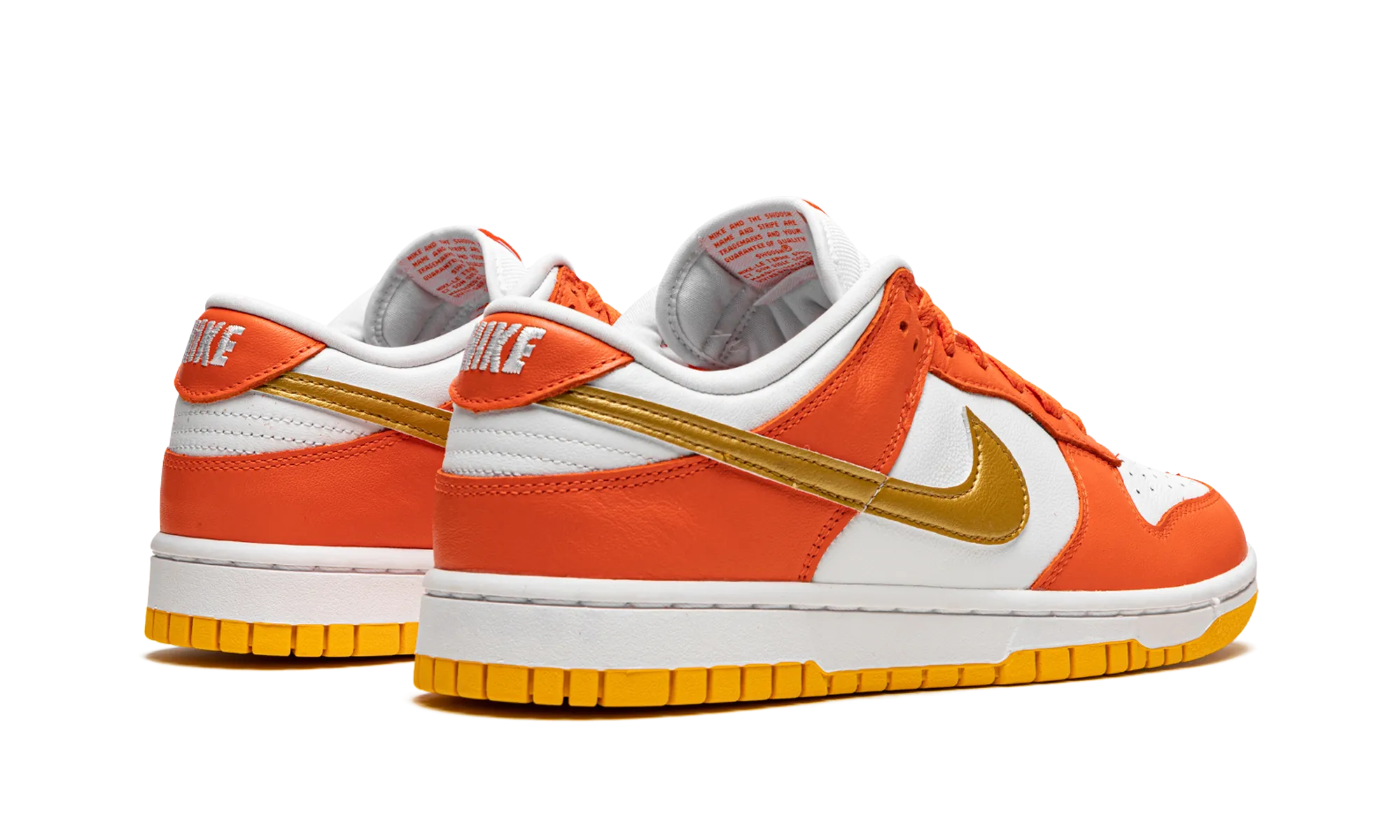 DUNK LO MNS WMNS "Golden Orange" Minimal Style Every Step