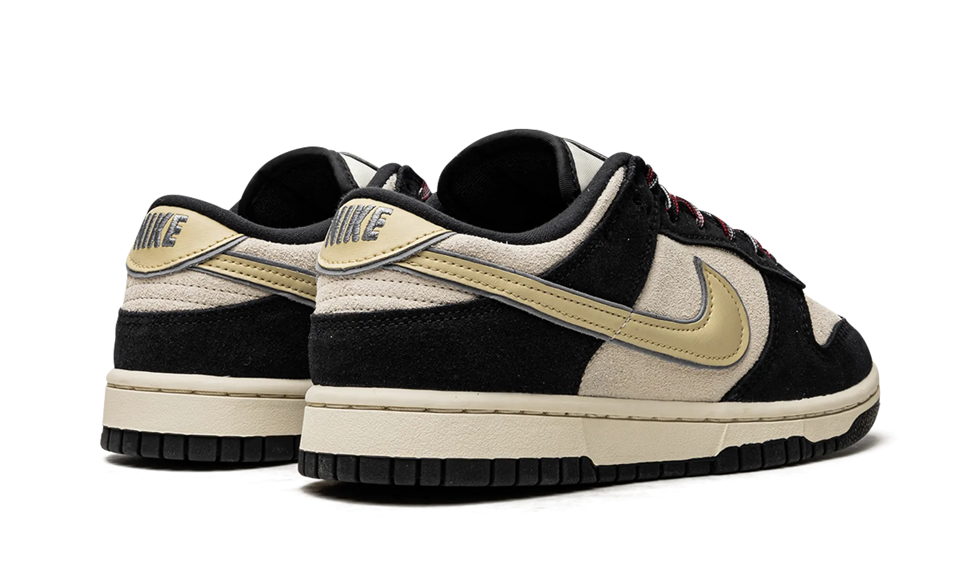 Activity Use DUNK LO LX MNS WMNS "Black / Cream Suede"