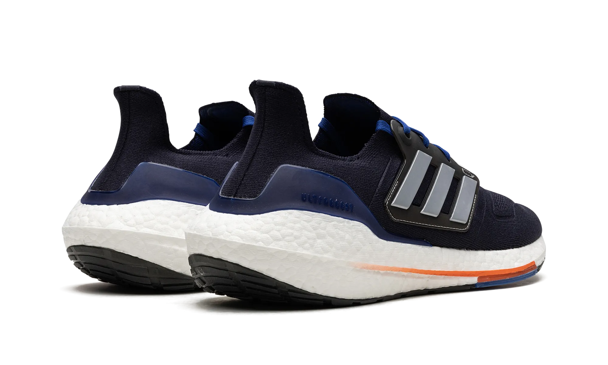 Ultraboost 22 "Legend Ink" City Step