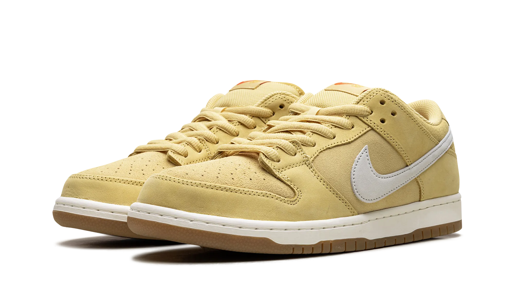Kick Step Outfit Choice SB Dunk Low "Saturn Gold"