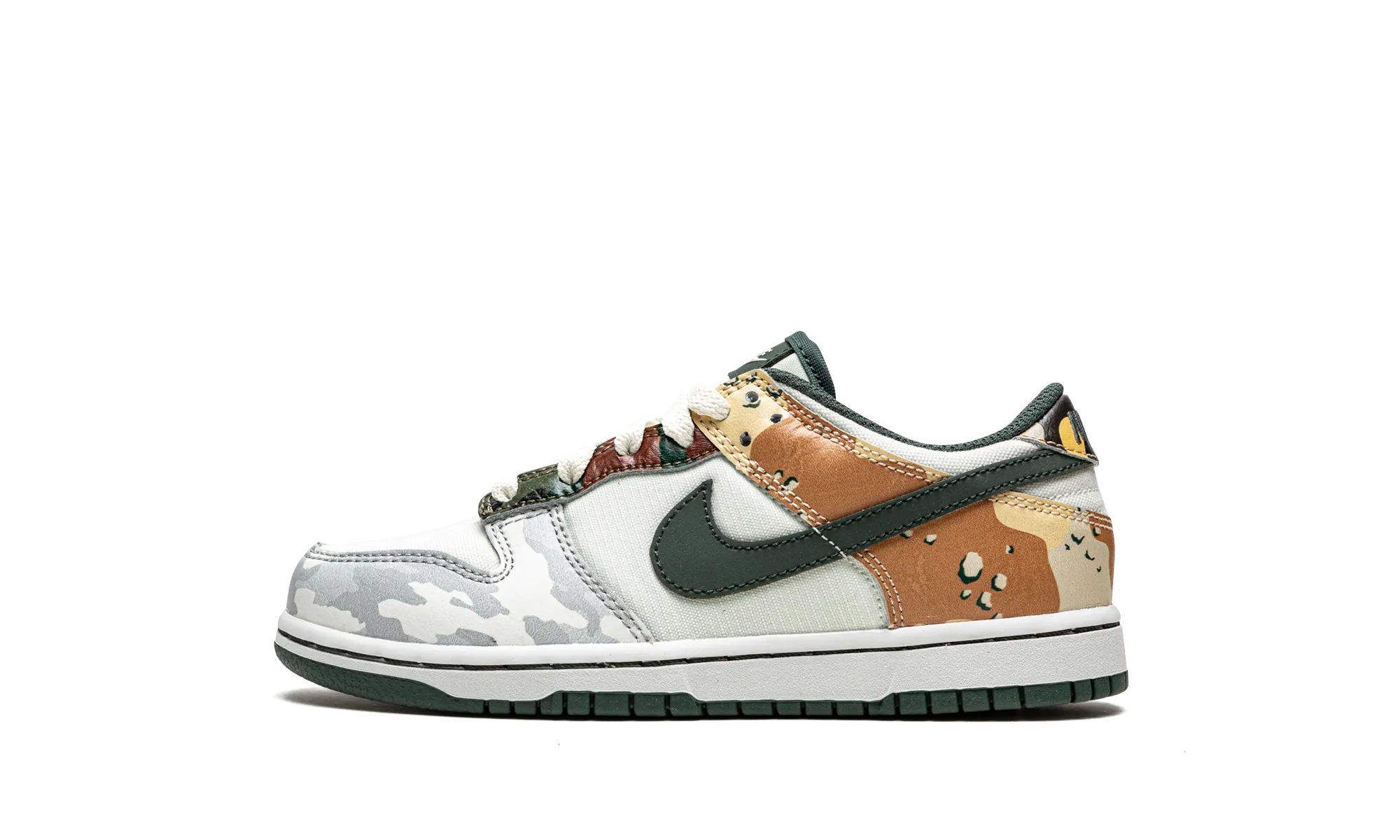 Dunk Low SE PS "Sail Multi-Camo" Jump Hike Narrow heel