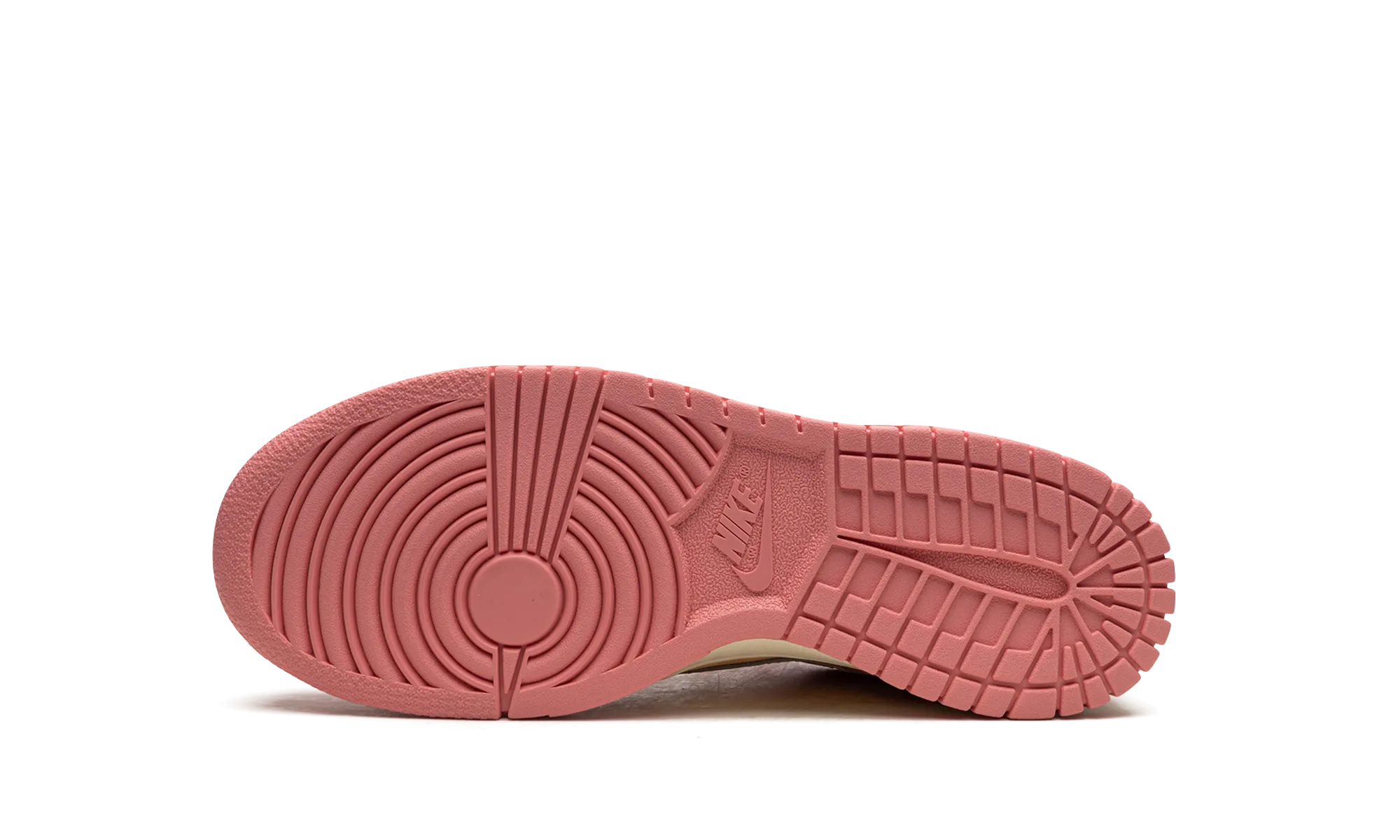 Dunk Low GS "Strawberry Peach Cream" Holiday Comfort Go Style