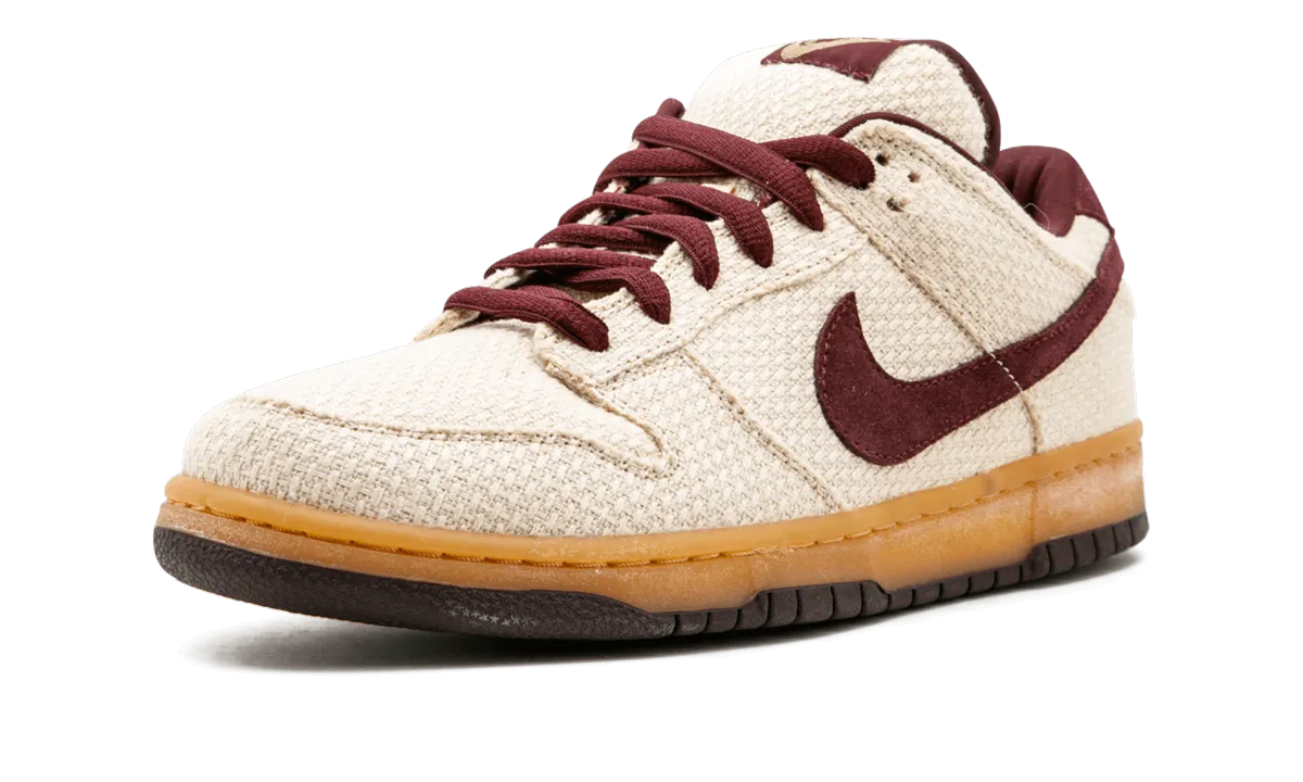 Dunk Low Pro SB "Red Hemp (2004)" Cloud Like