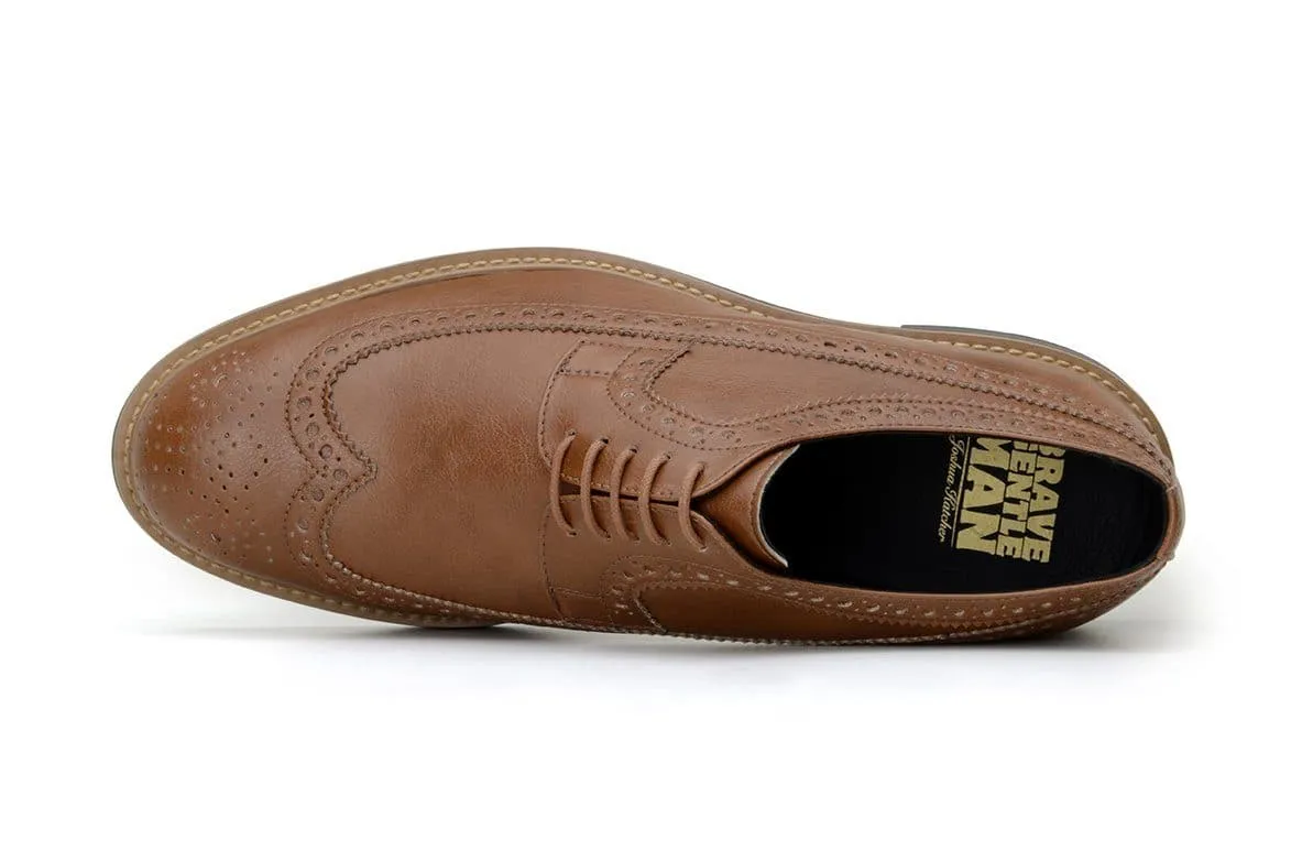 design Color Play 'Longwing' classic brogue in high-quality vegan leather by Brave Gentleman - tan