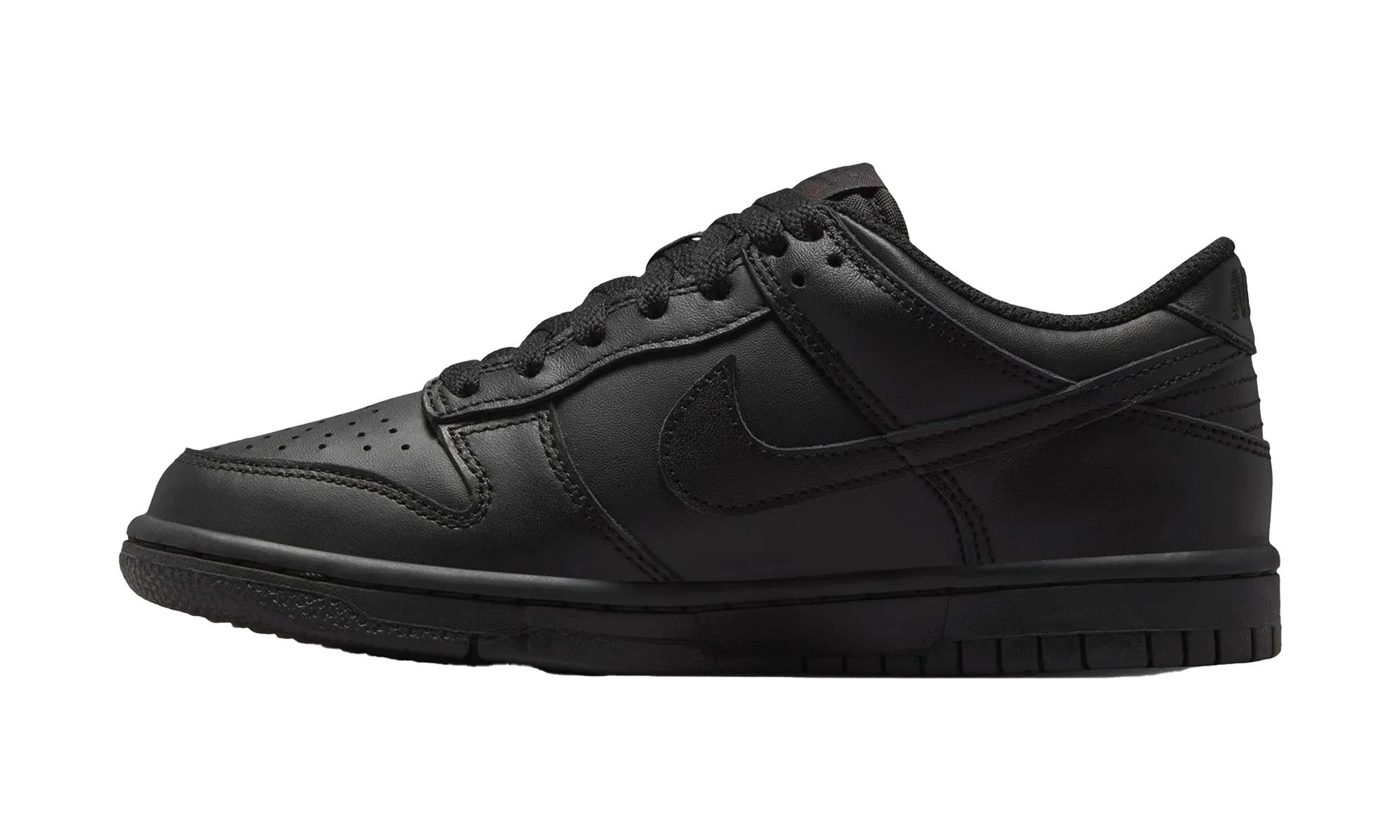 Dunk Low GS "Triple Black" Sidewalk Walk Supportive Step