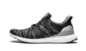 Sunset Walk breath easy UltraBOOST UNDFTD "Undefeated"