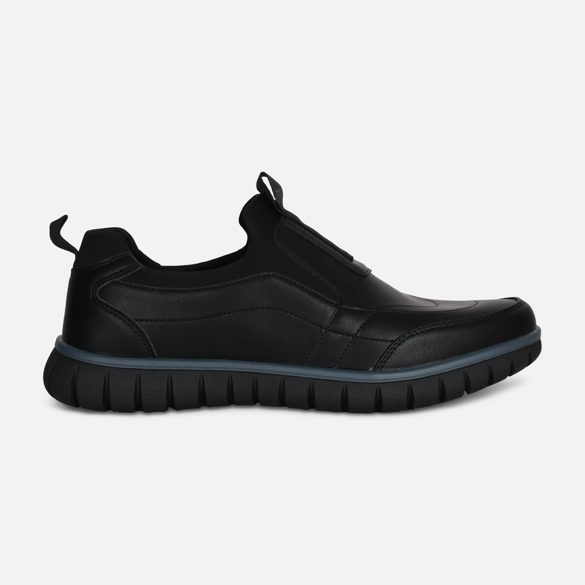 Long Travel Stylish Appearance MEN CASUAL SLIP-ON SHOES