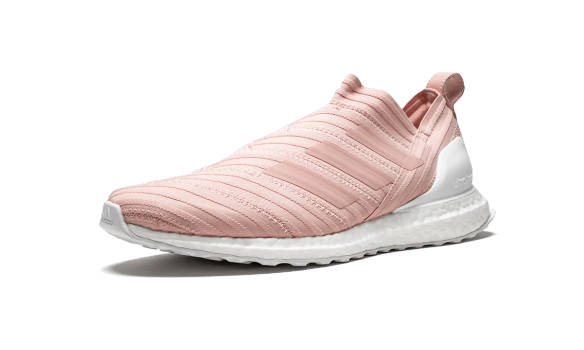 Walk in Style K Nemeziz 17.1 UltraBOOST "Miami Flamingos"