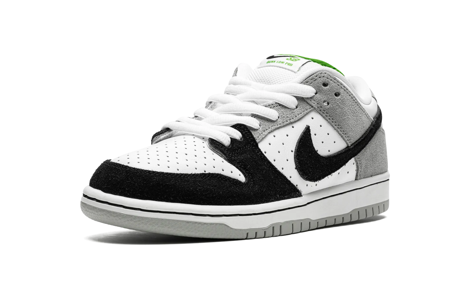 Natural motion SB Dunk Low Pro "Chlorophyll"