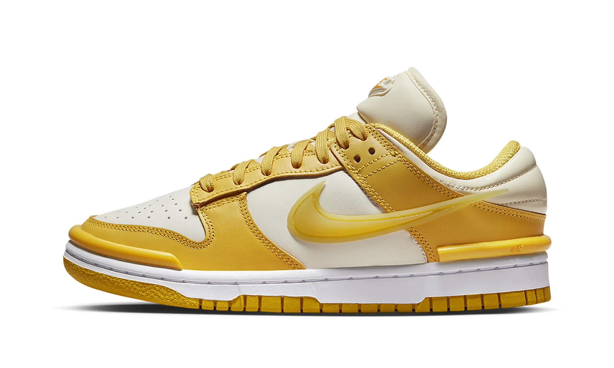 Easy Hike DUNK LO TIST WMNS "Vivid Sulfur"