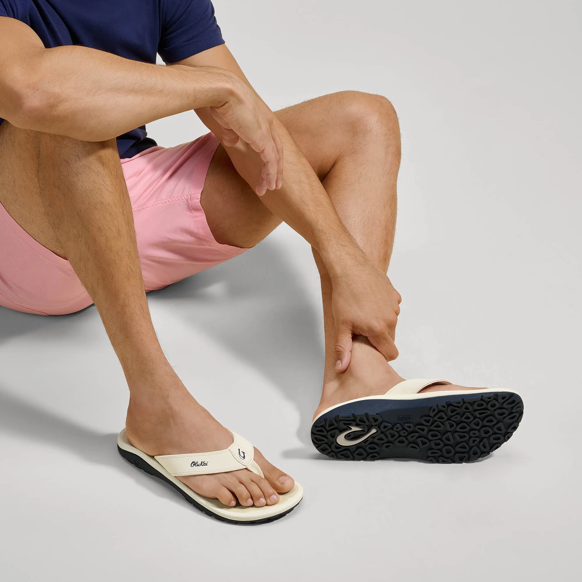 Comfortable Open-toe Shoes ??Ohana - White Sand / Deepest Depths