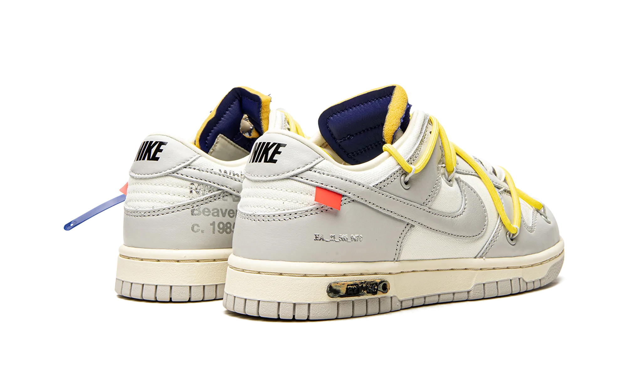 Mobile Steps Dunk Low "Off-White - Lot 27"