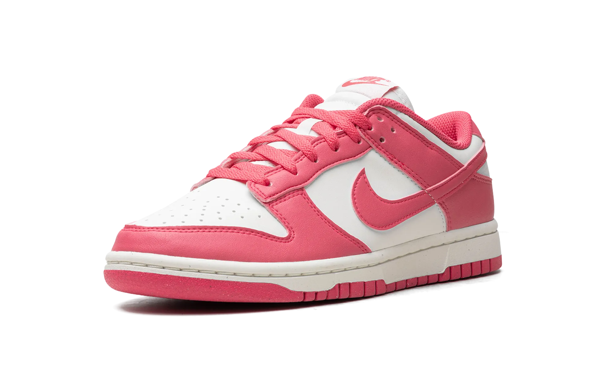 Nike Dunk Low. WMNS "Pink" Motion Ease
