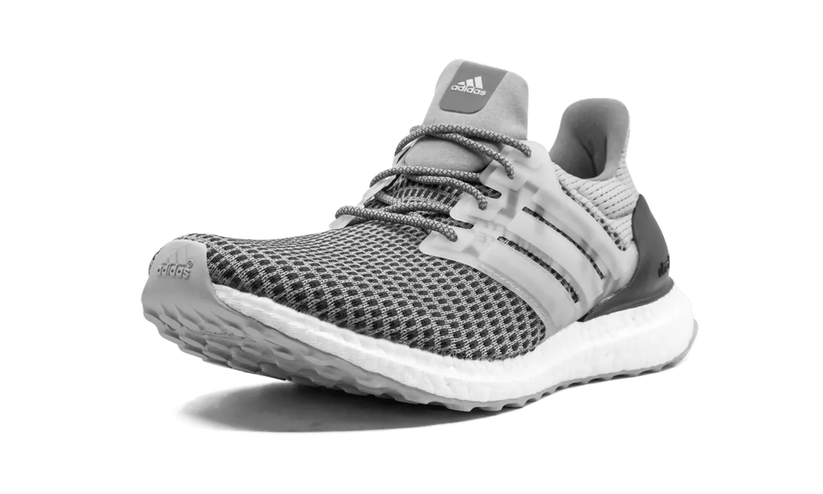 Urban Essential Cozy Feel Ultraboost UNDFTD "Undefeated"