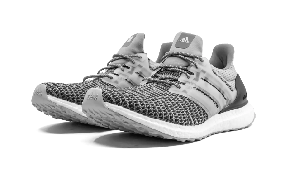 Men Mode Lounge Mode Ultraboost UNDFTD "Undefeated"