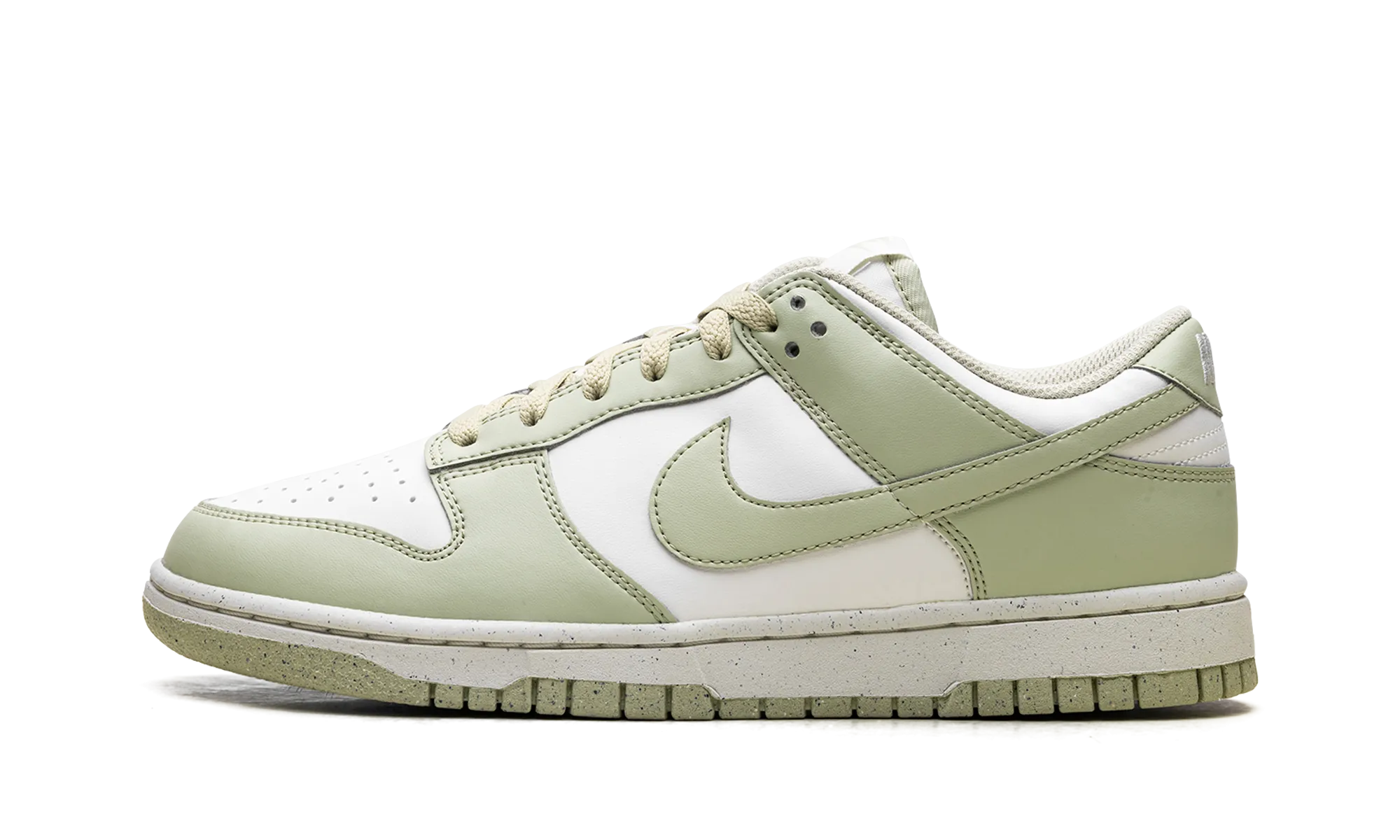Swing Hike Parkour Run Dunk Low Next Nature WMNS "Olive Aura"