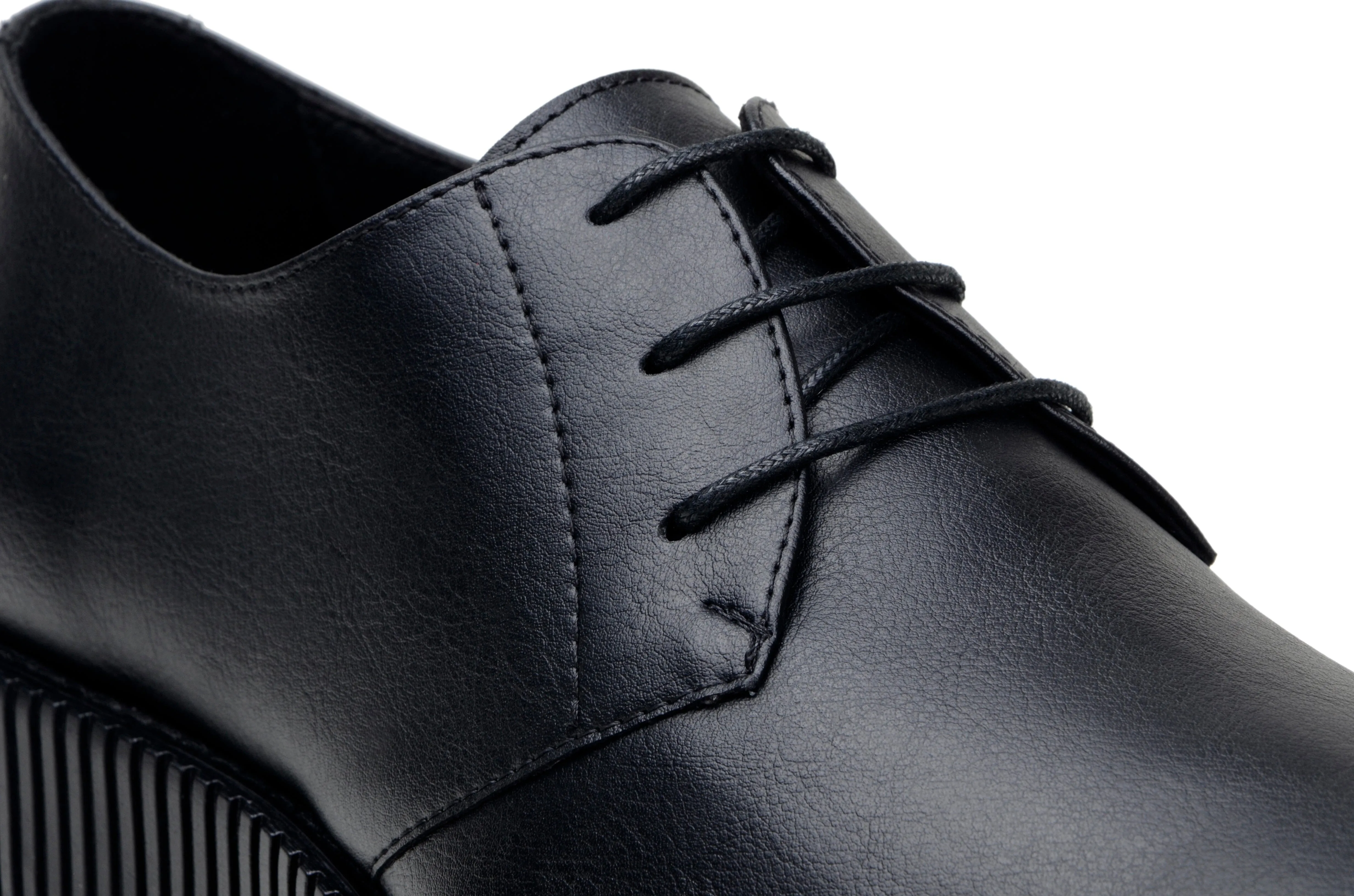 Breathable Daily Walk 'Rogerio' men's creeper sole derby in vegan leather by Zette Shoes - black