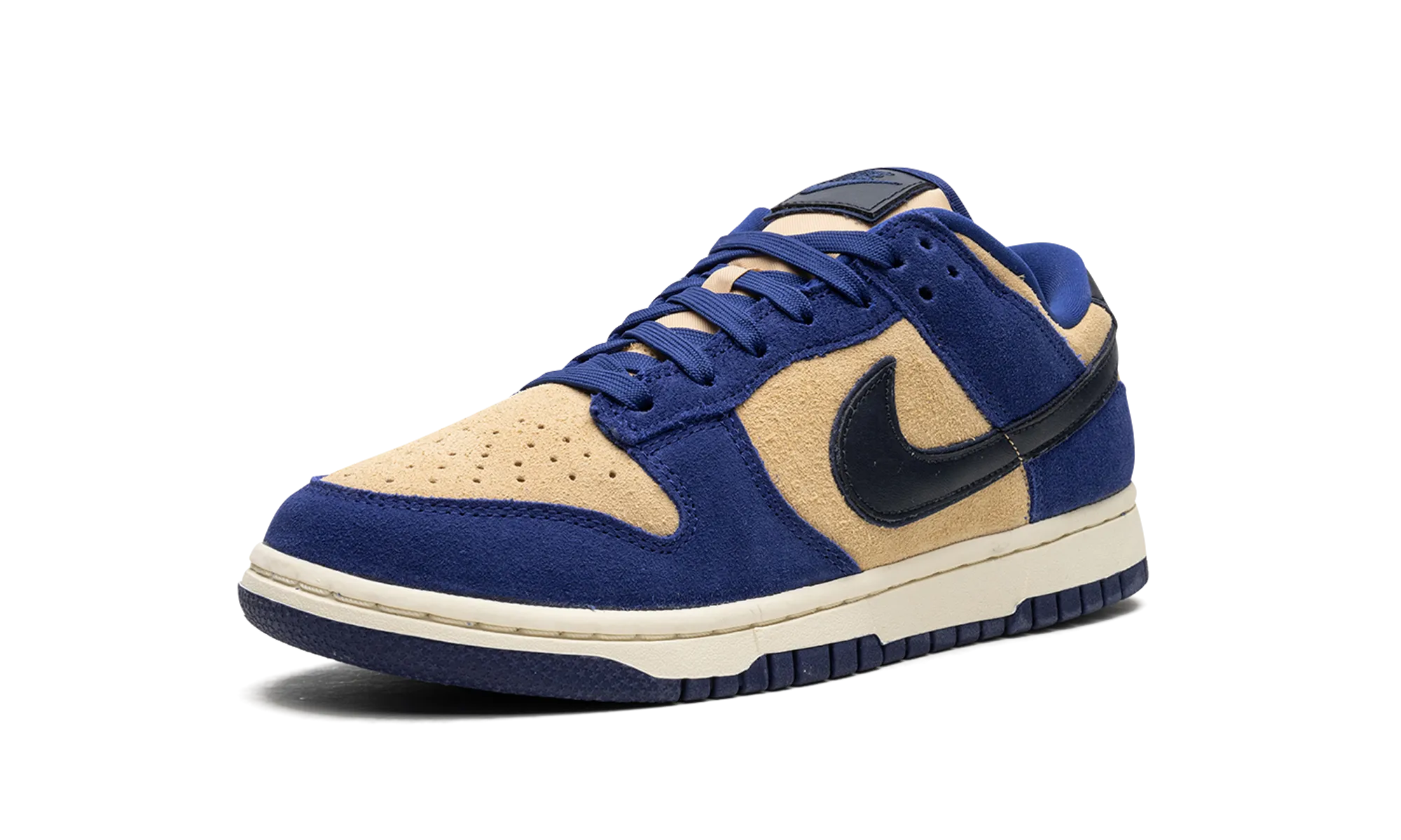 DUNK LO LX WMNS "Blue Suede" Flexible Movement Daylong Use