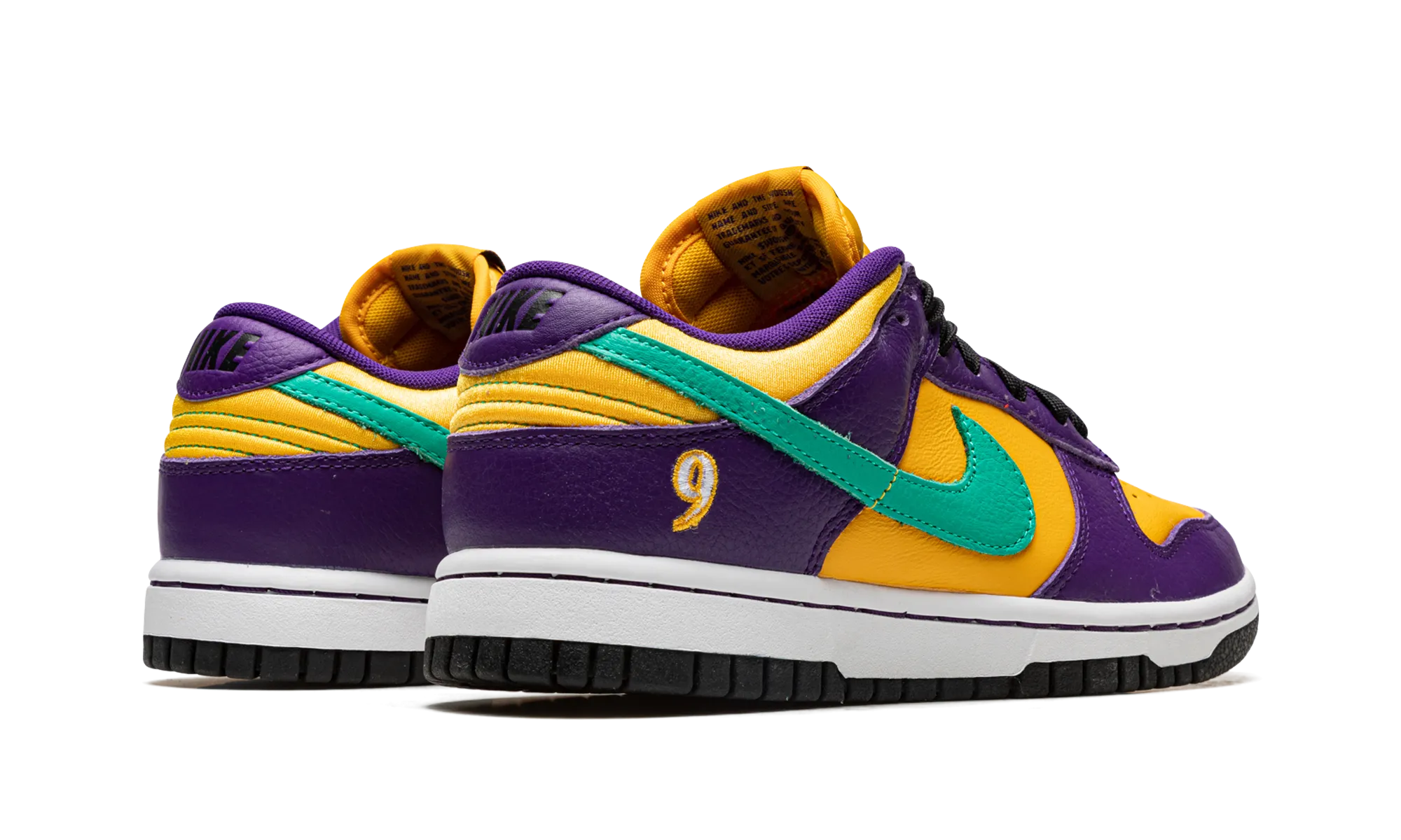 Work Hike Any Outfit DUNK LOW WMNS "Lisa Leslie"