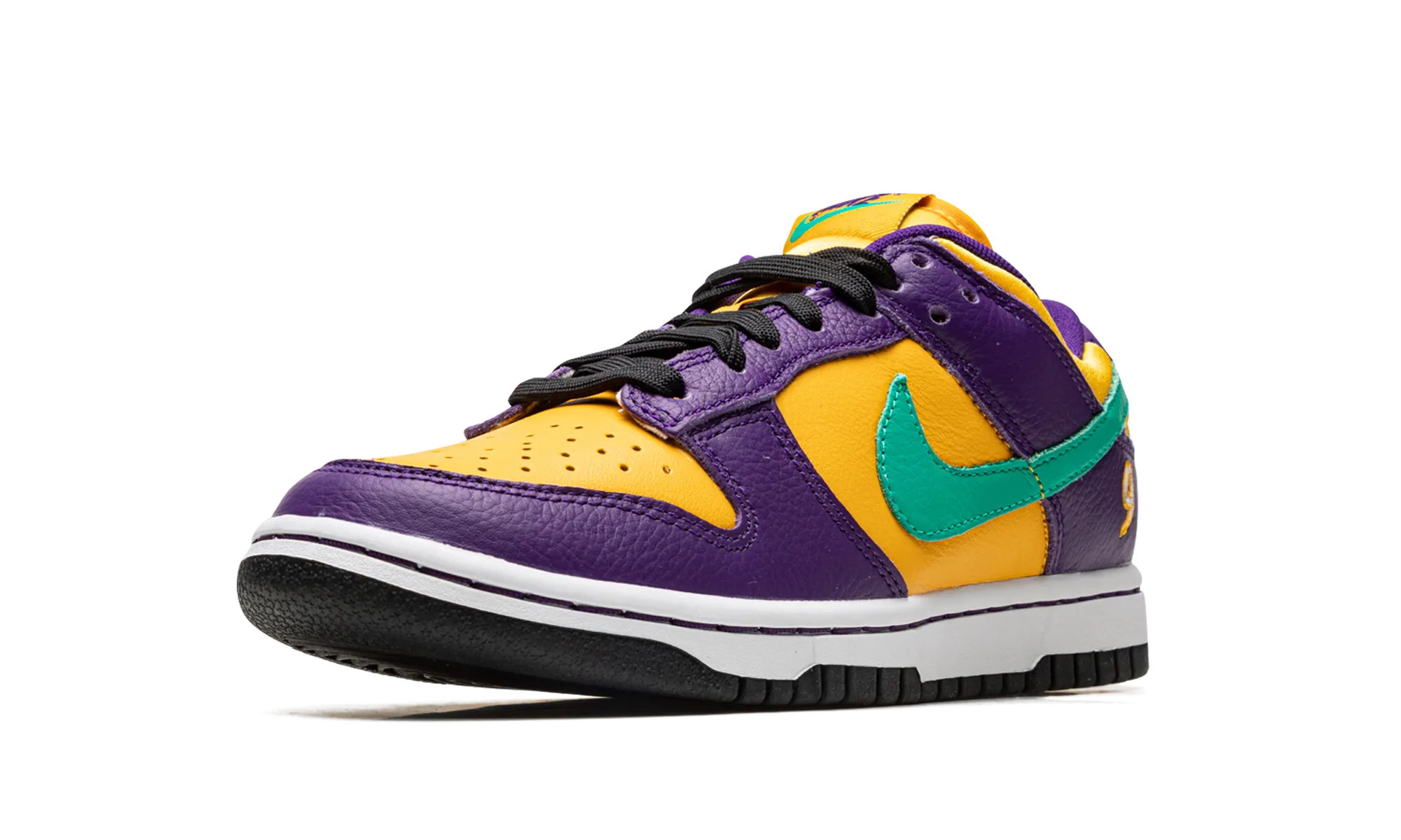 DUNK LOW WMNS "Lisa Leslie" Pointed Toe