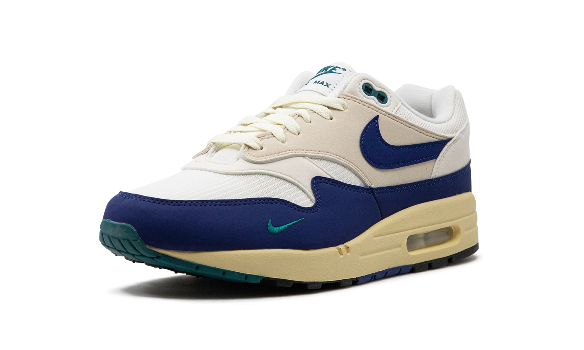 Street Pic Street Look Air Max 1 "Athletic Department Deep Royal Blue"
